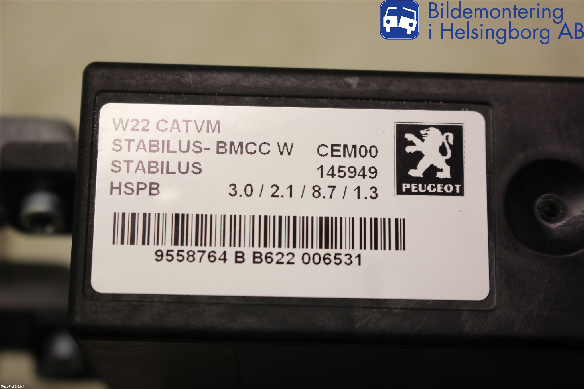 Peugeot 508 11-18 Bakluckeöppnare Automatisk