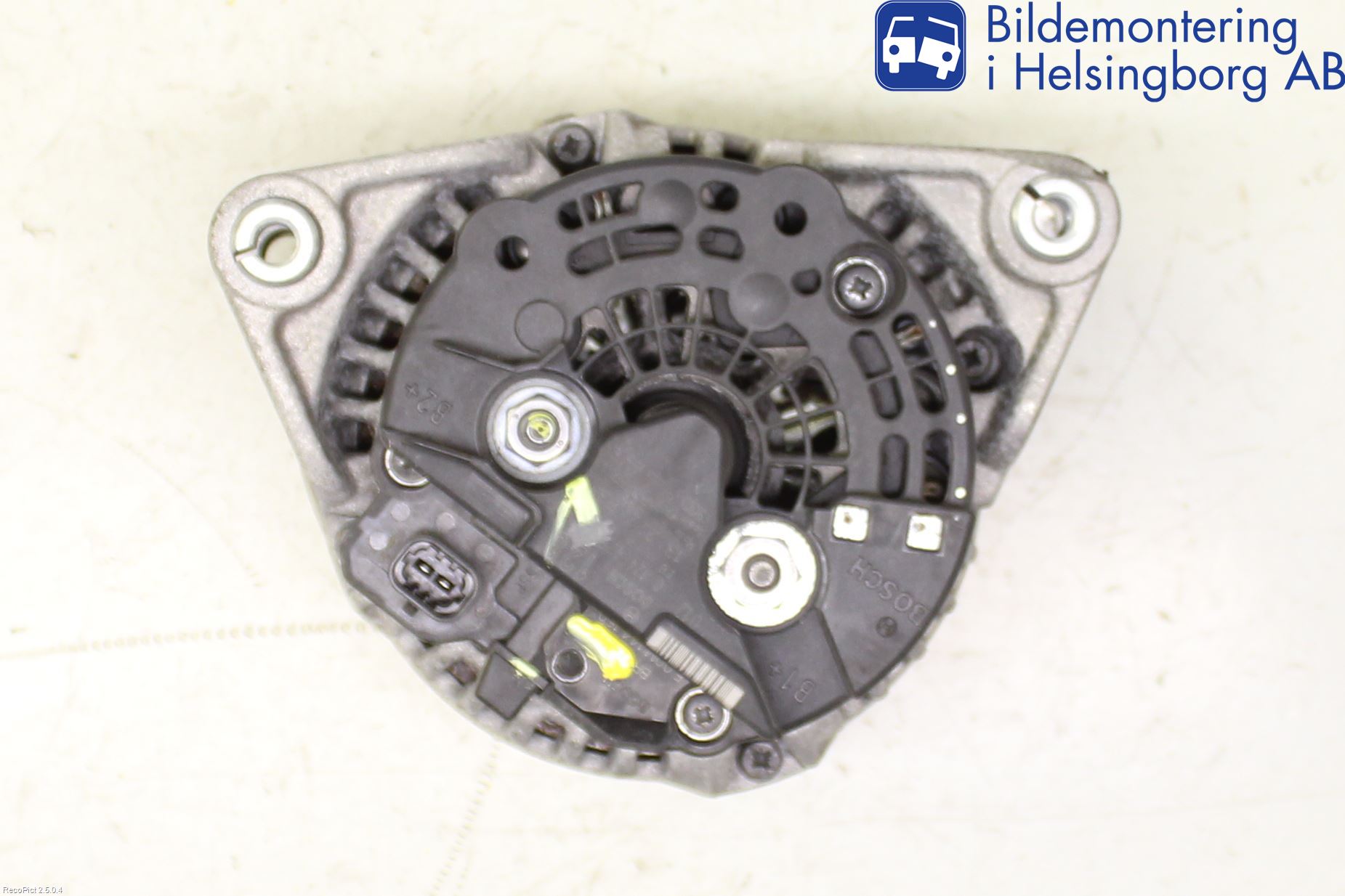 Opel CORSA D 07-14 Generator