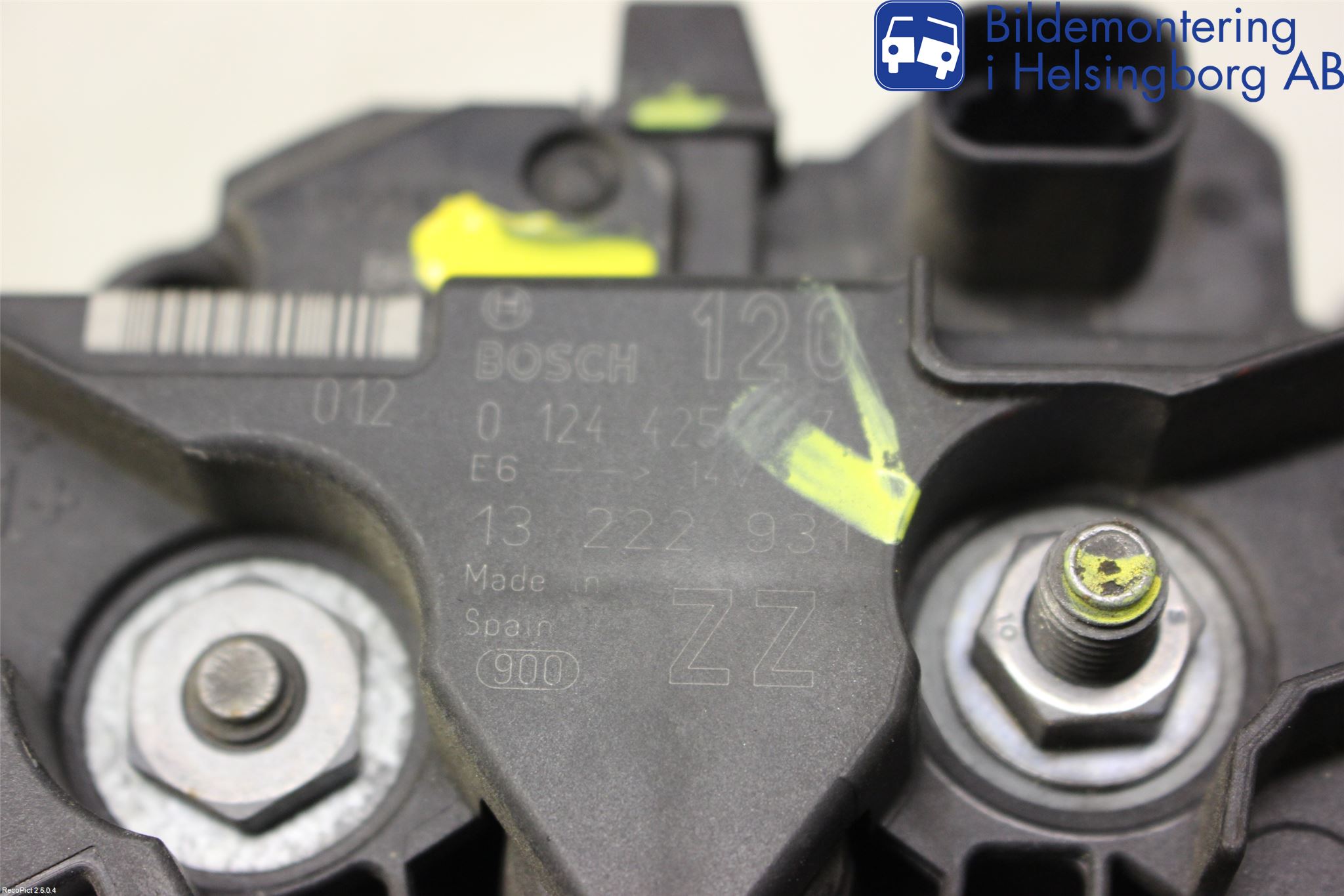 Opel CORSA D 07-14 Generator