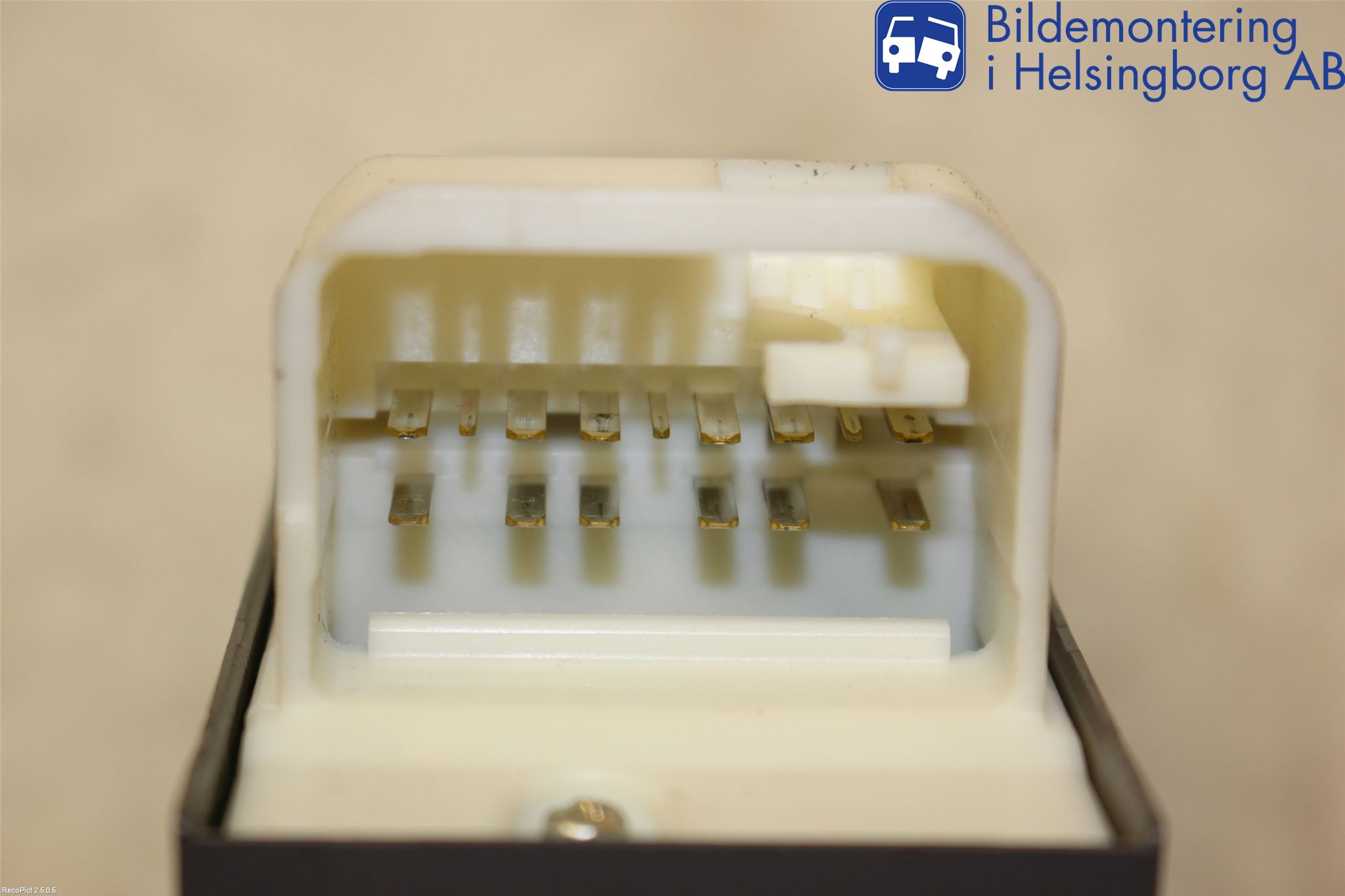 Toyota RAV 4 06-12 Strömställare Elhiss