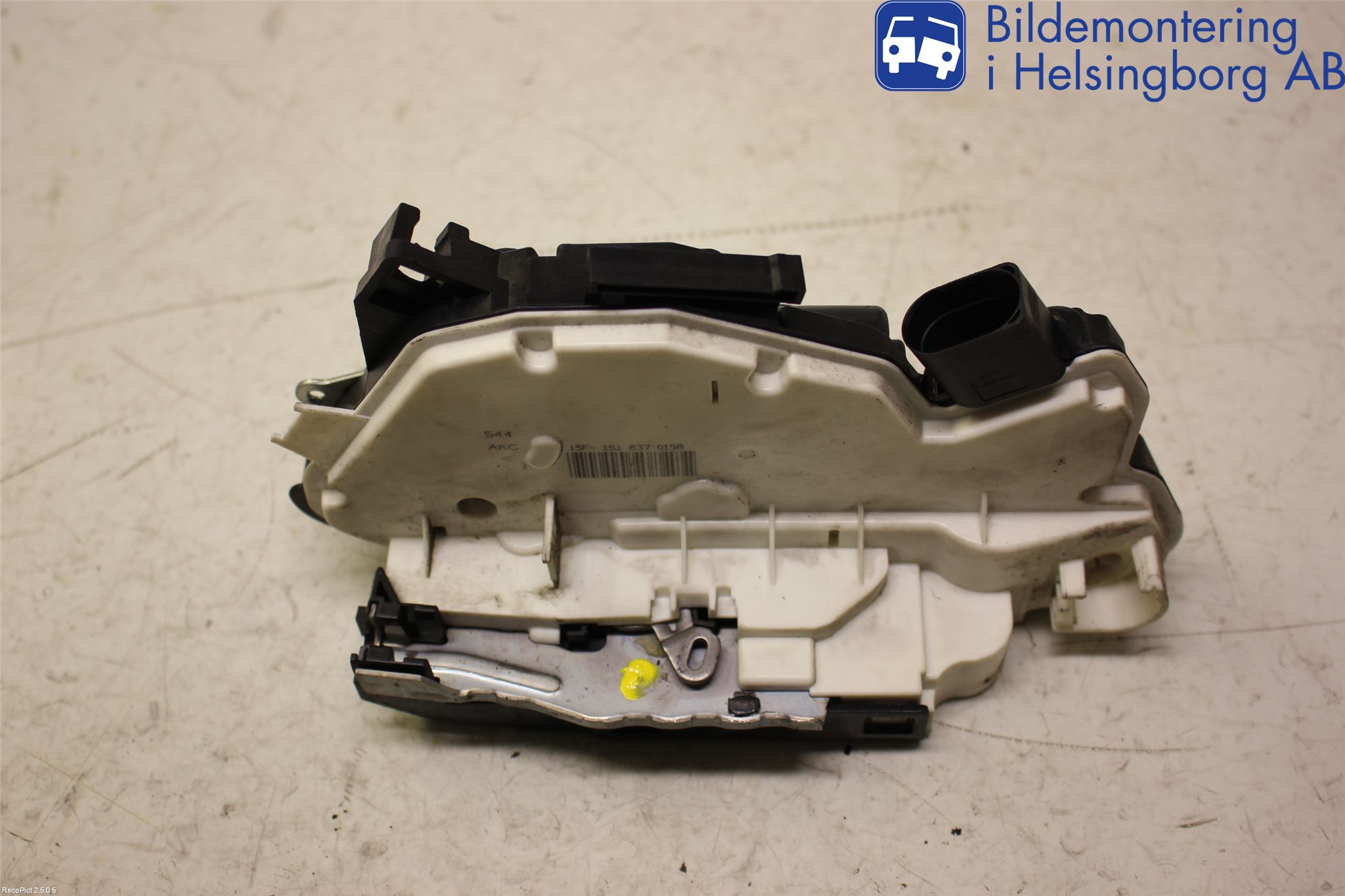 Skoda CITIGO / CITIGO E IV Centrallåsmotor Vänster