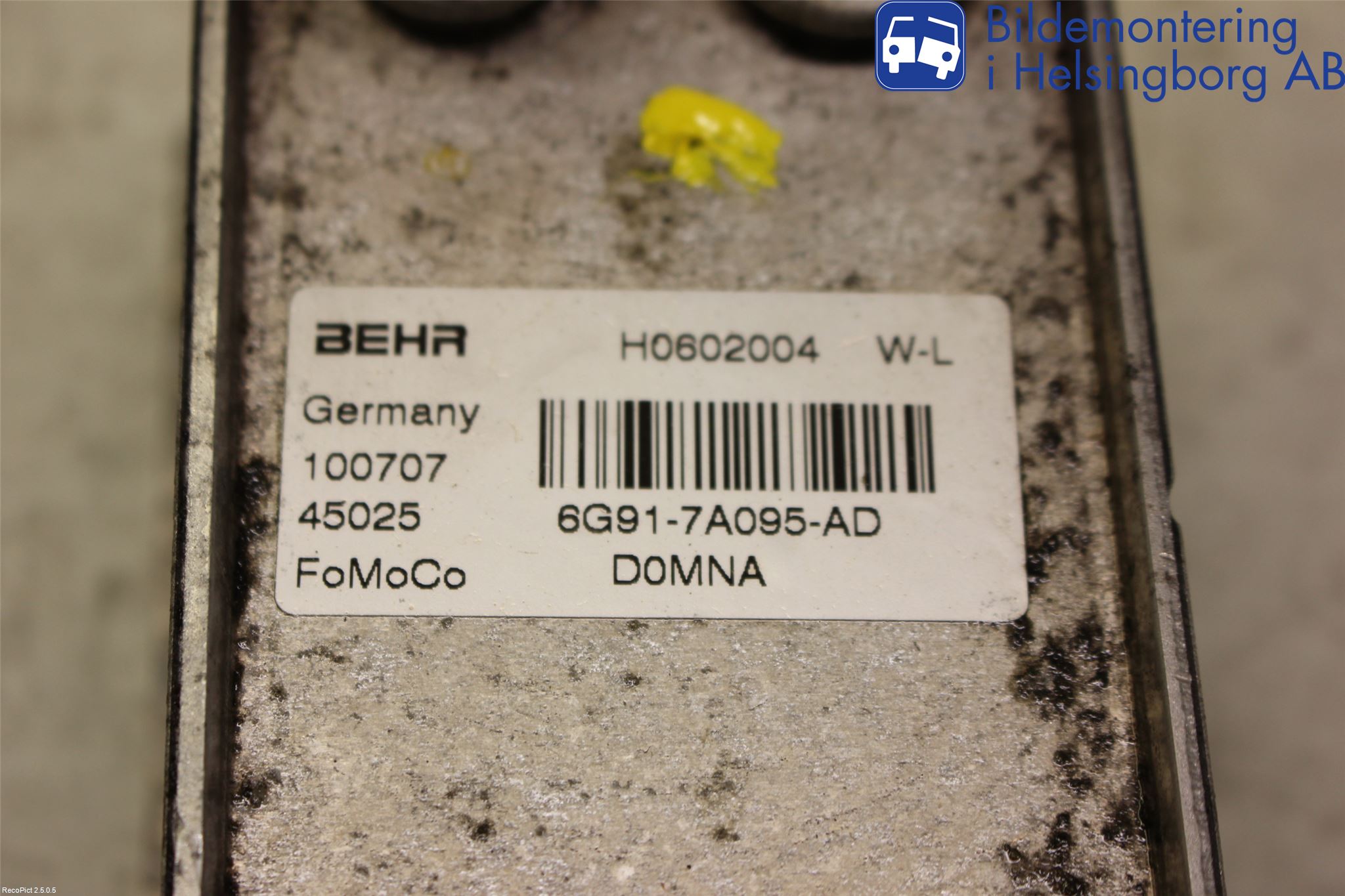 Ford FIESTA 09-12 Oljekylare Automat