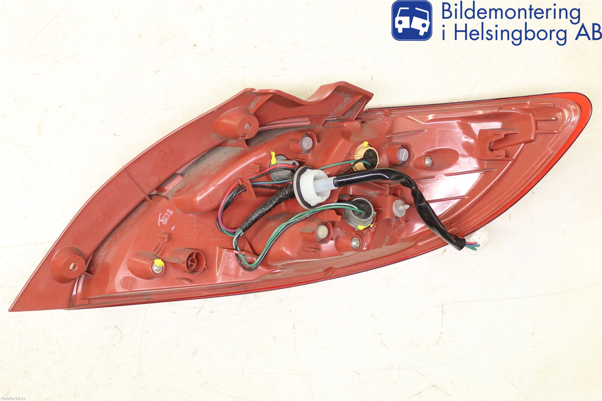 Mazda 2 (DE) 08-15 Bakljus Vänster