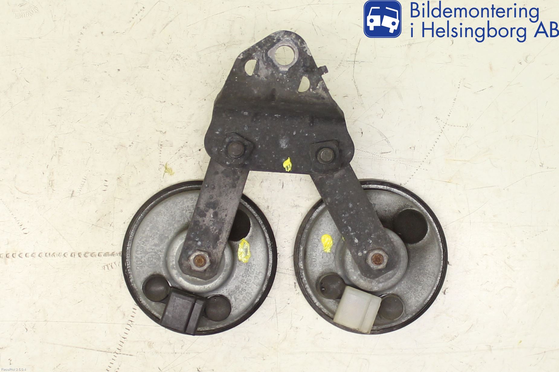 Toyota AVENSIS 09-15 Signalhorn