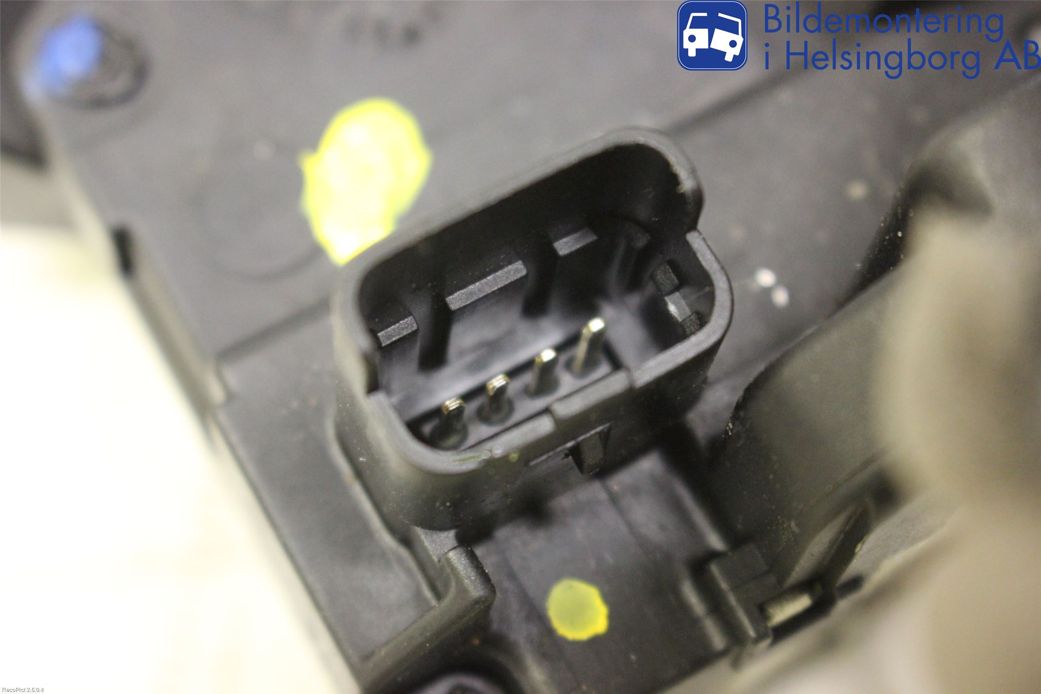 Renault CLIO III  09-12 Centrallåsmotor Höger