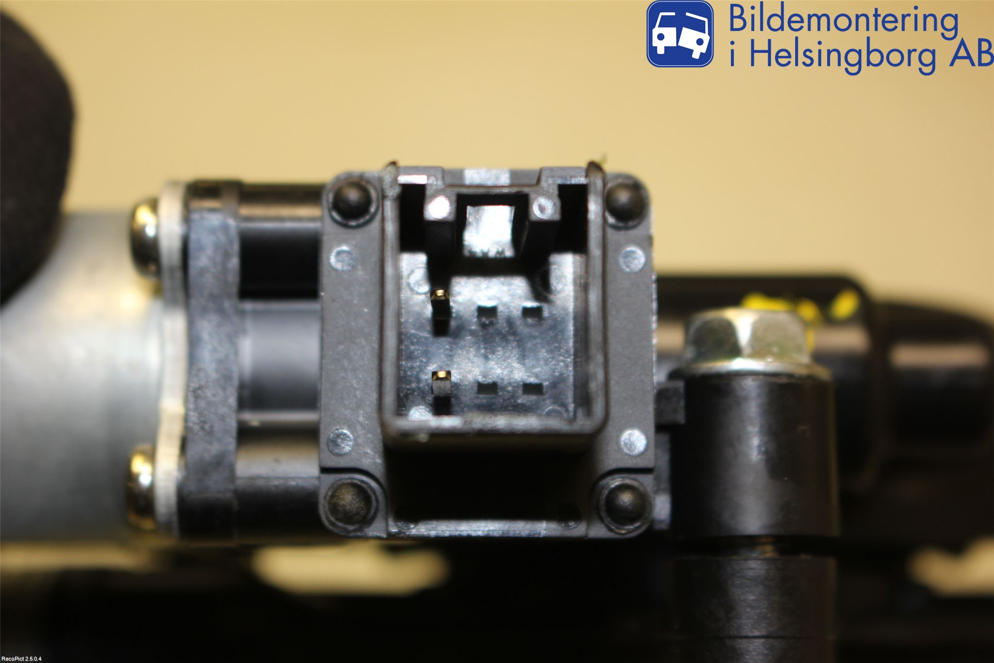 Mazda 2 (DE) 08-15 Fönsterhiss El Kompl