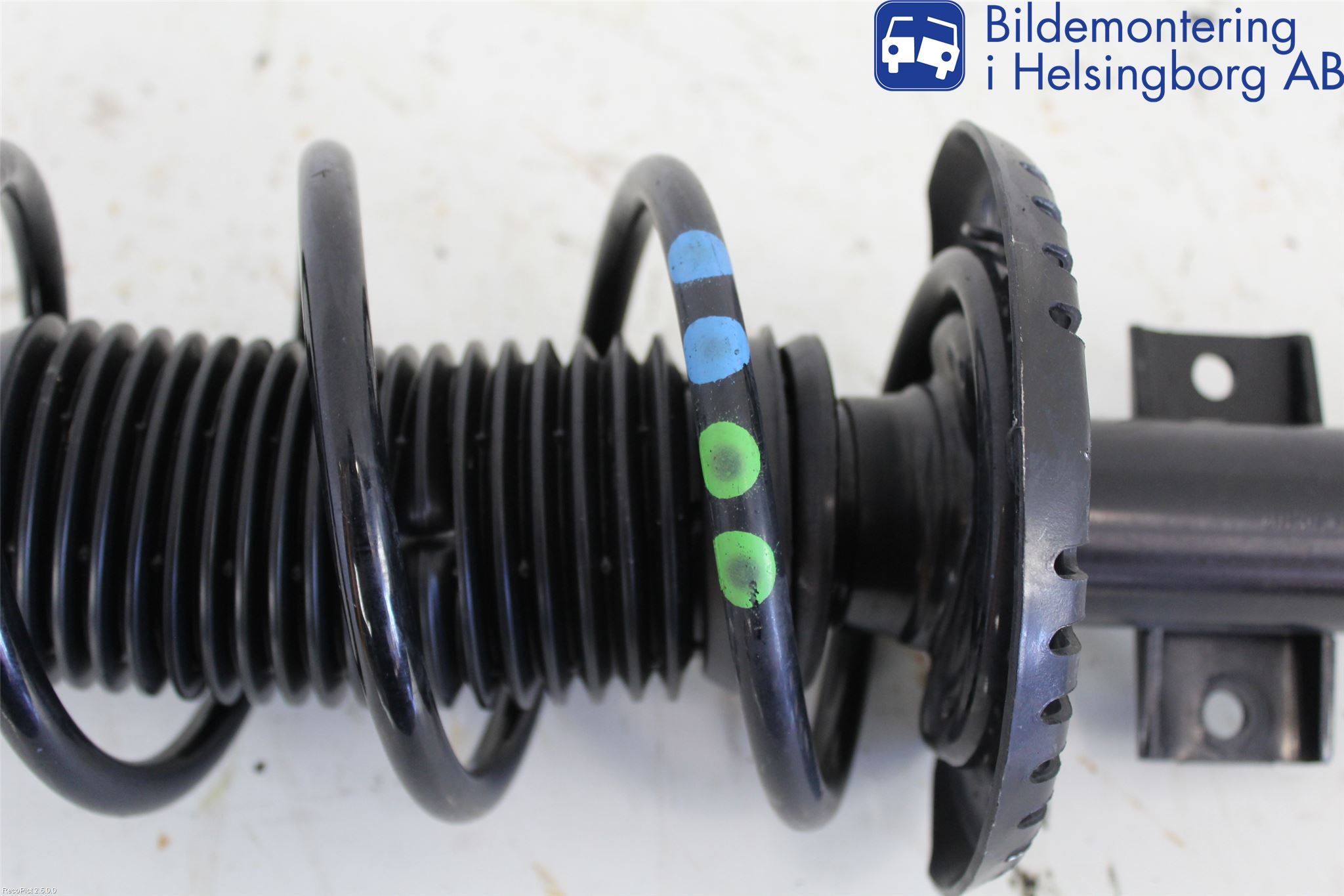 Volkswagen VW UP! / E-UP! Fjäderben Fram Vänster