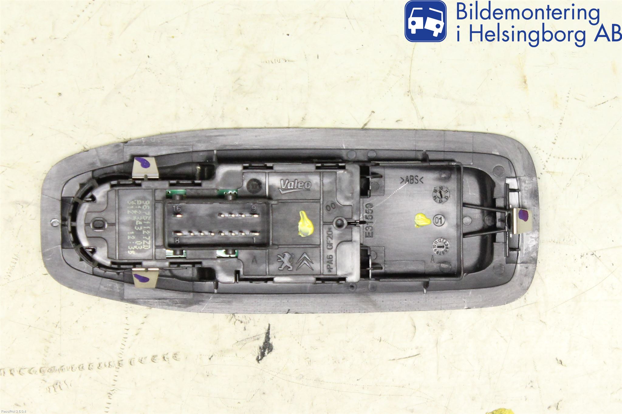 Peugeot 208 12-15 Strömställare Elhiss