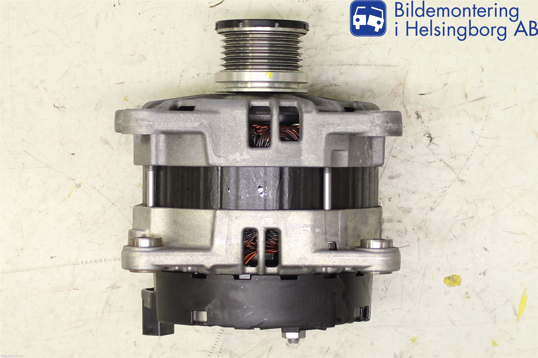 Audi A4 12-15 Generator