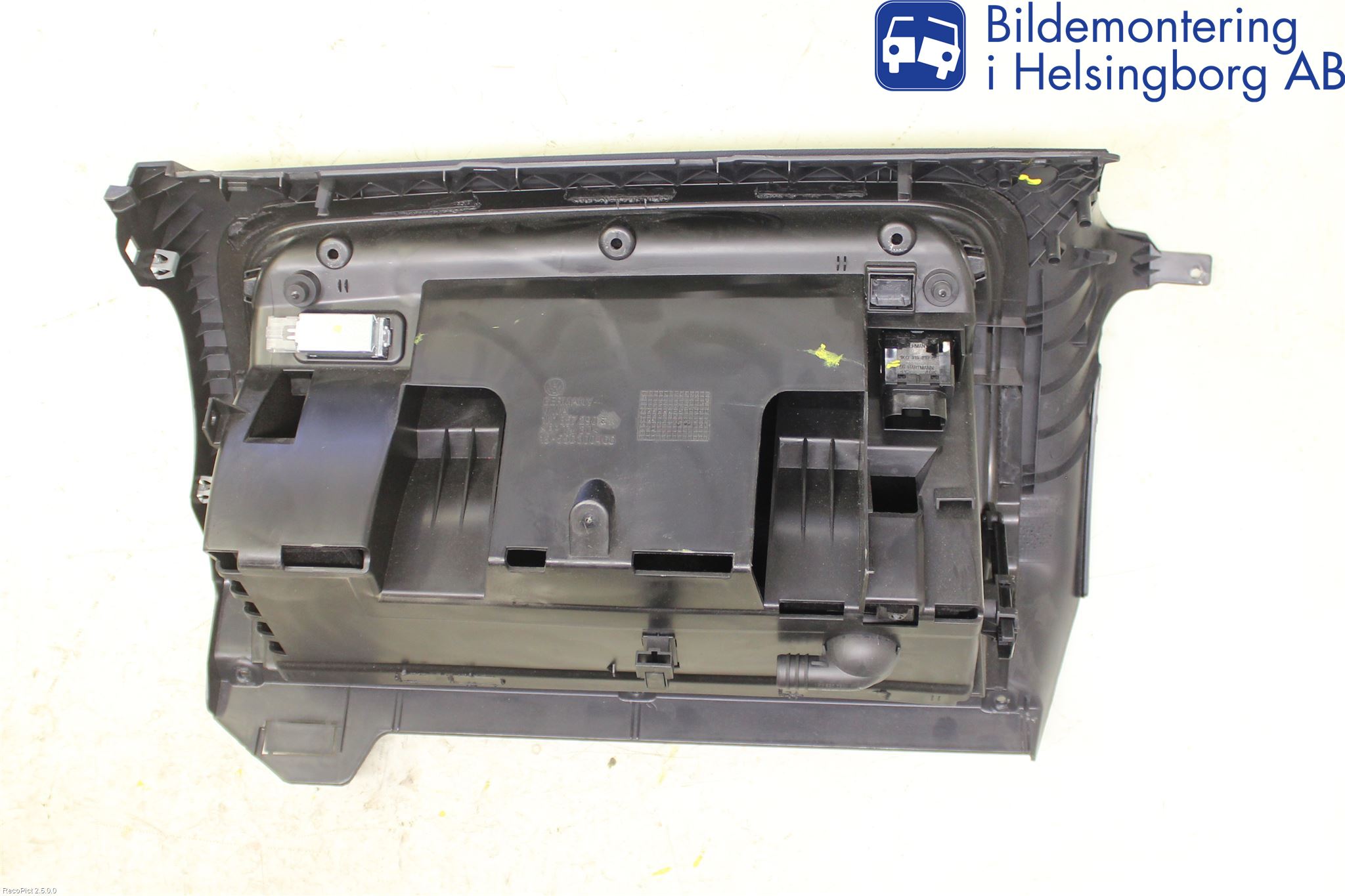 Volkswagen VW GOLF VI 09-13 Handskfack