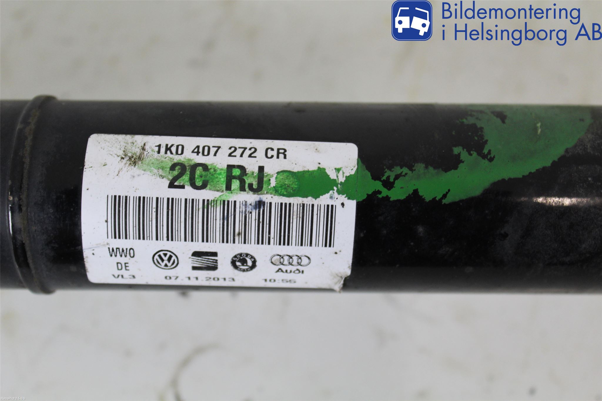 Volkswagen VW PASSAT 11-14 Drivaxel Fram Höger