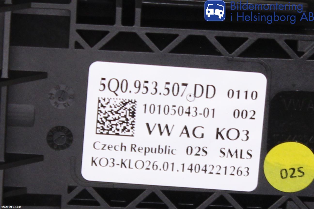 Volkswagen VW GOLF / E-GOLF VII 13-20 Spakcentral