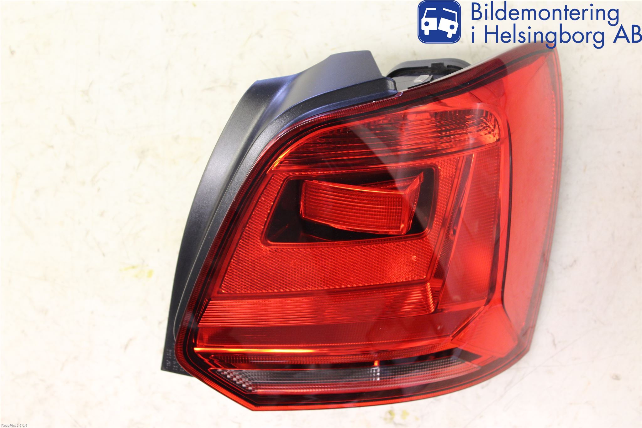 Volkswagen VW POLO 10-17 Bakljus Höger