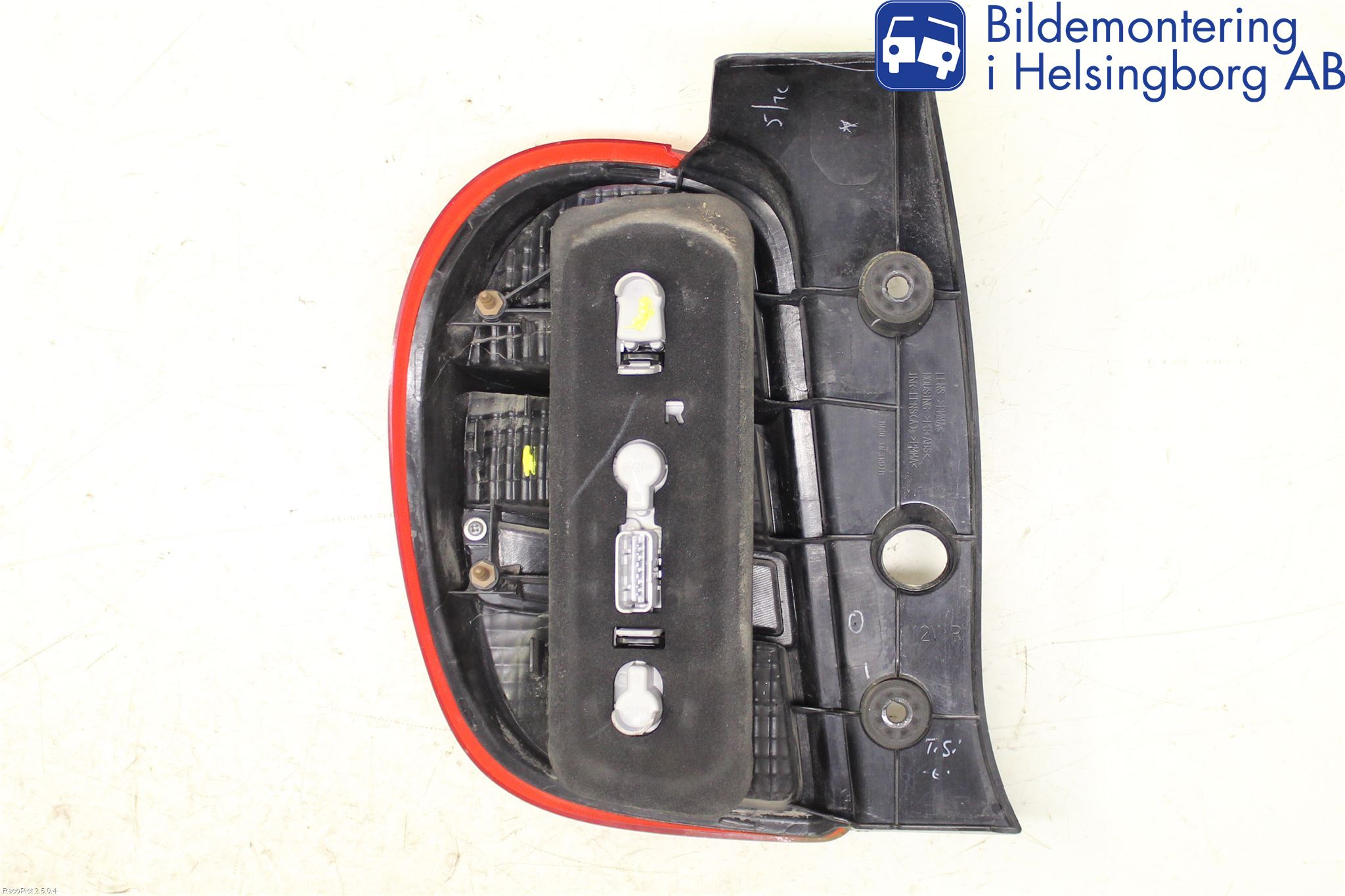 Nissan MICRA 11-16 Bakljus Höger