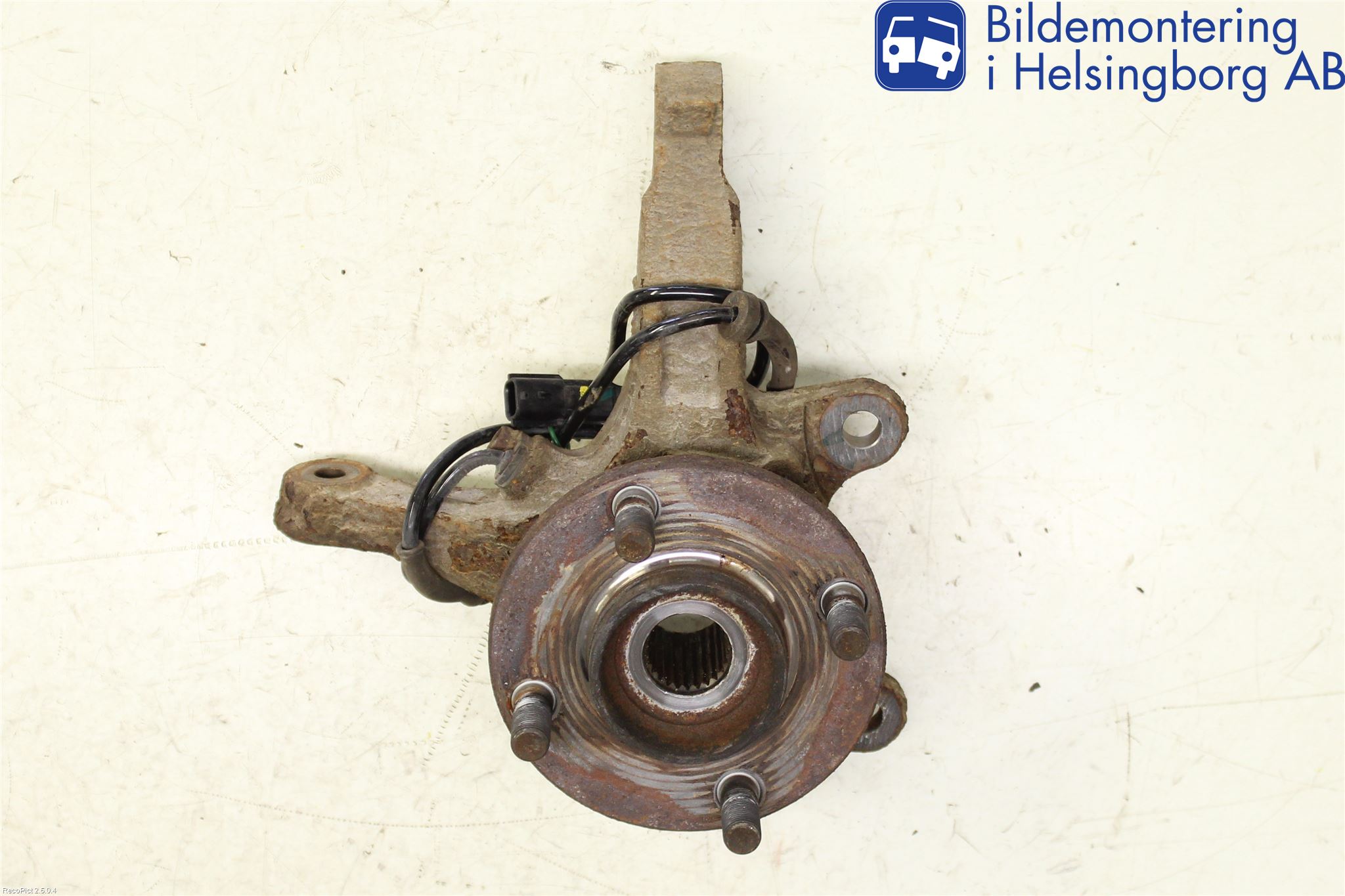 Nissan MICRA 11-16 Styrspindel Lagerhus Hö