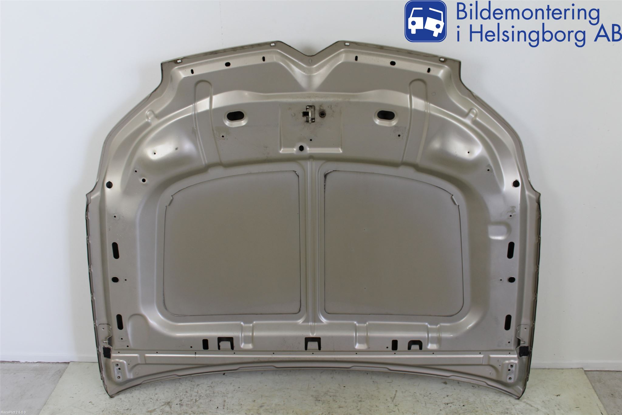 Citroen C5     05-08 Huv Fram