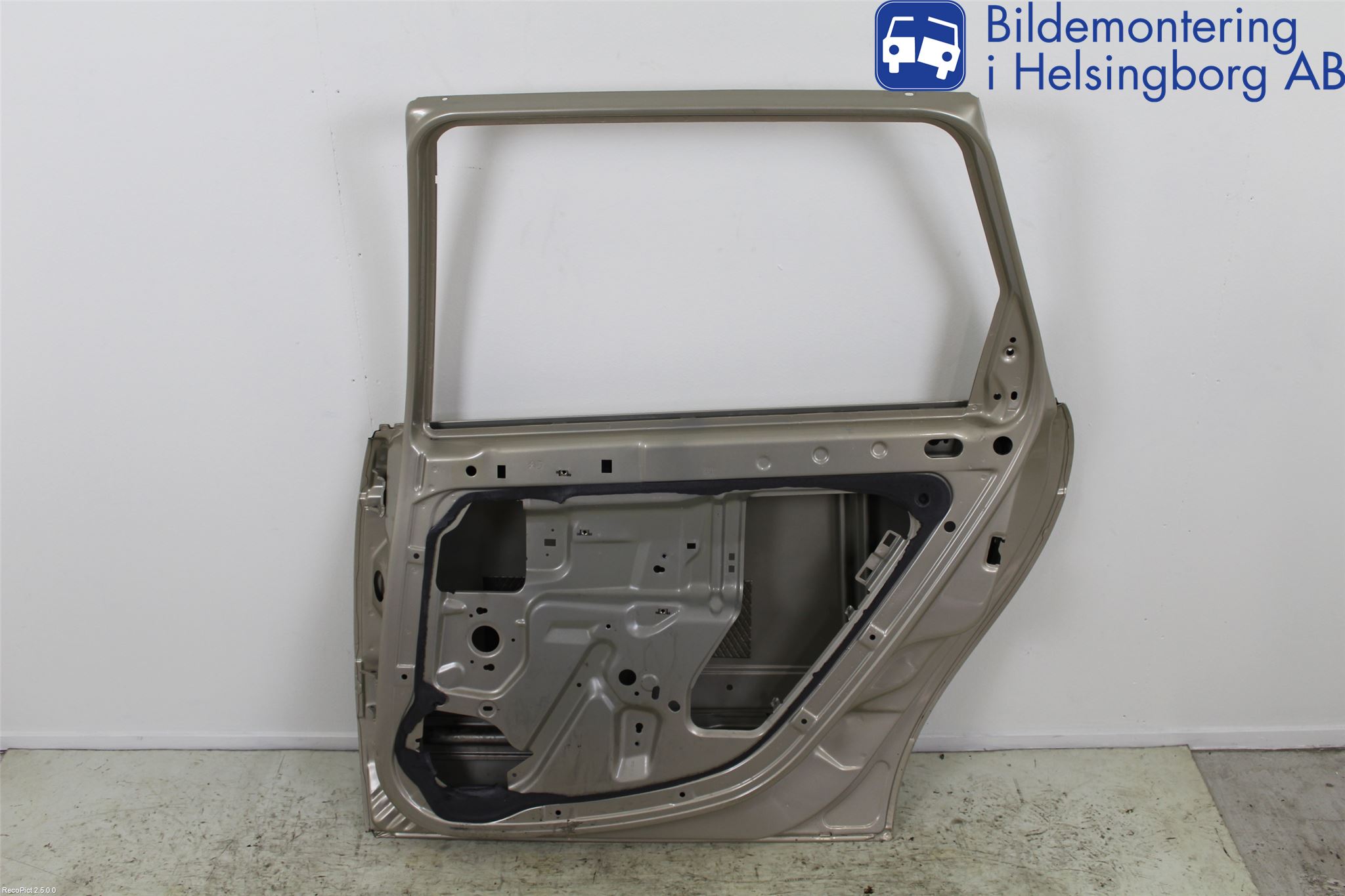 Citroen C5     05-08 Dörr Bak Höger