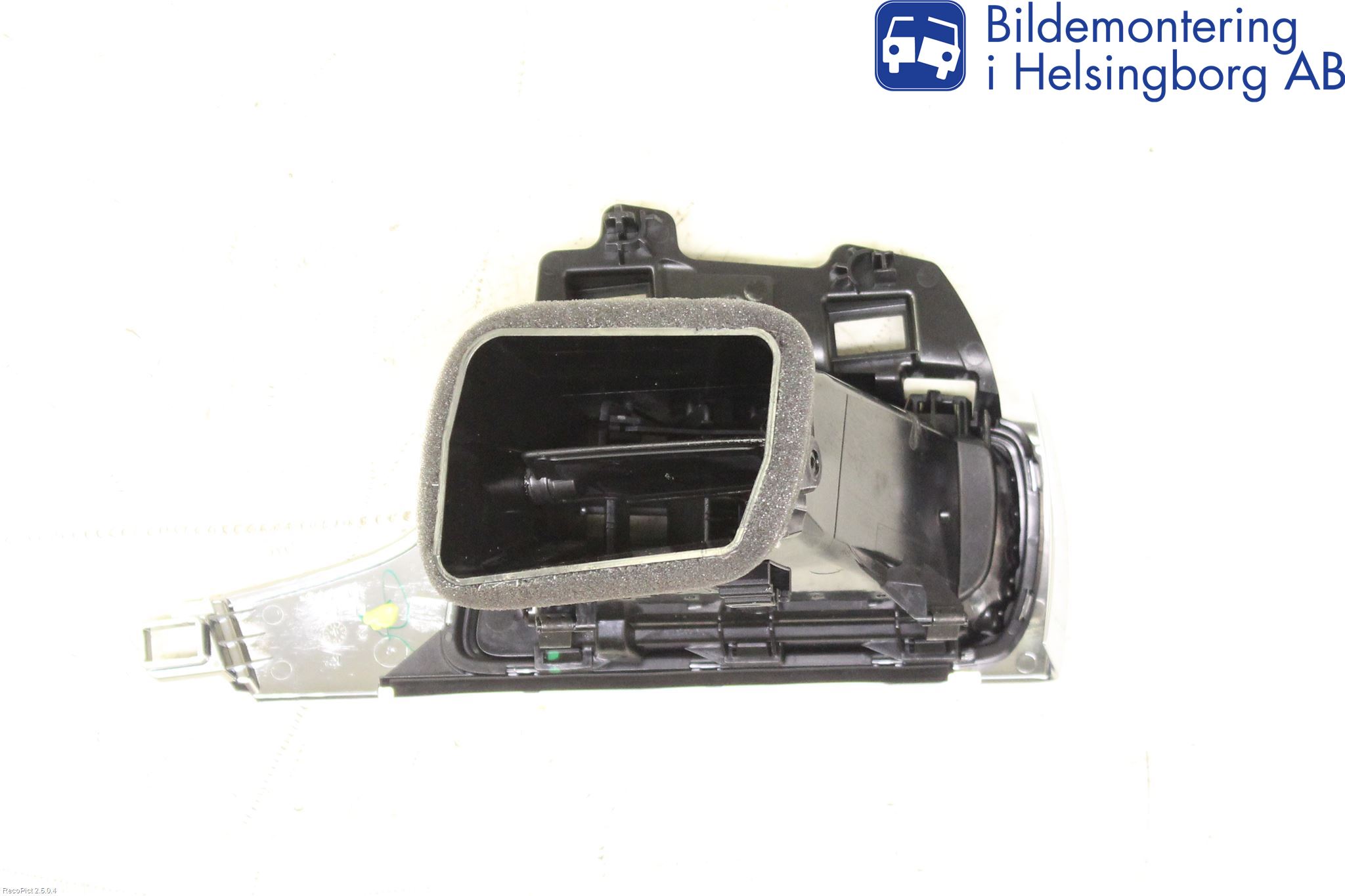 Audi A6/S6 4G 11-18 Defrosterkanal-Munstycke