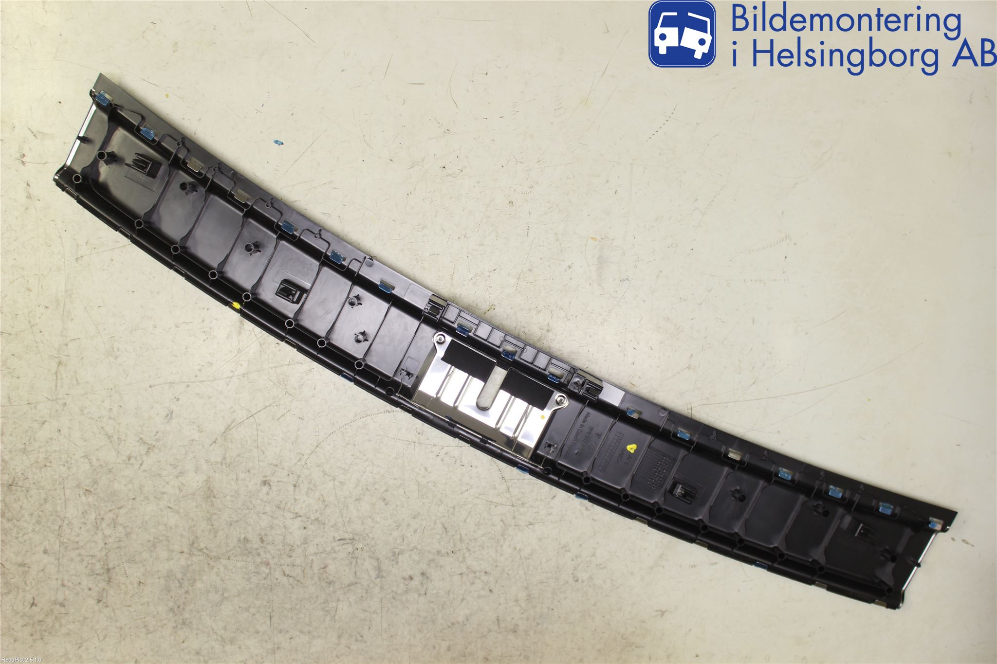 Volkswagen VW TOUAREG 7L 03-10 List Bak-Baklucka