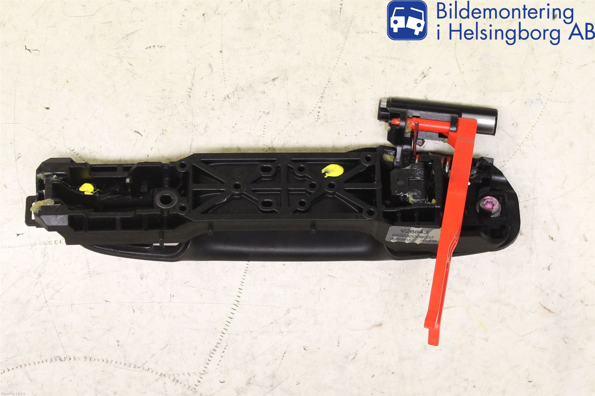 Toyota YARIS XP130 12-14 Dörrhandtag Yttre Hö