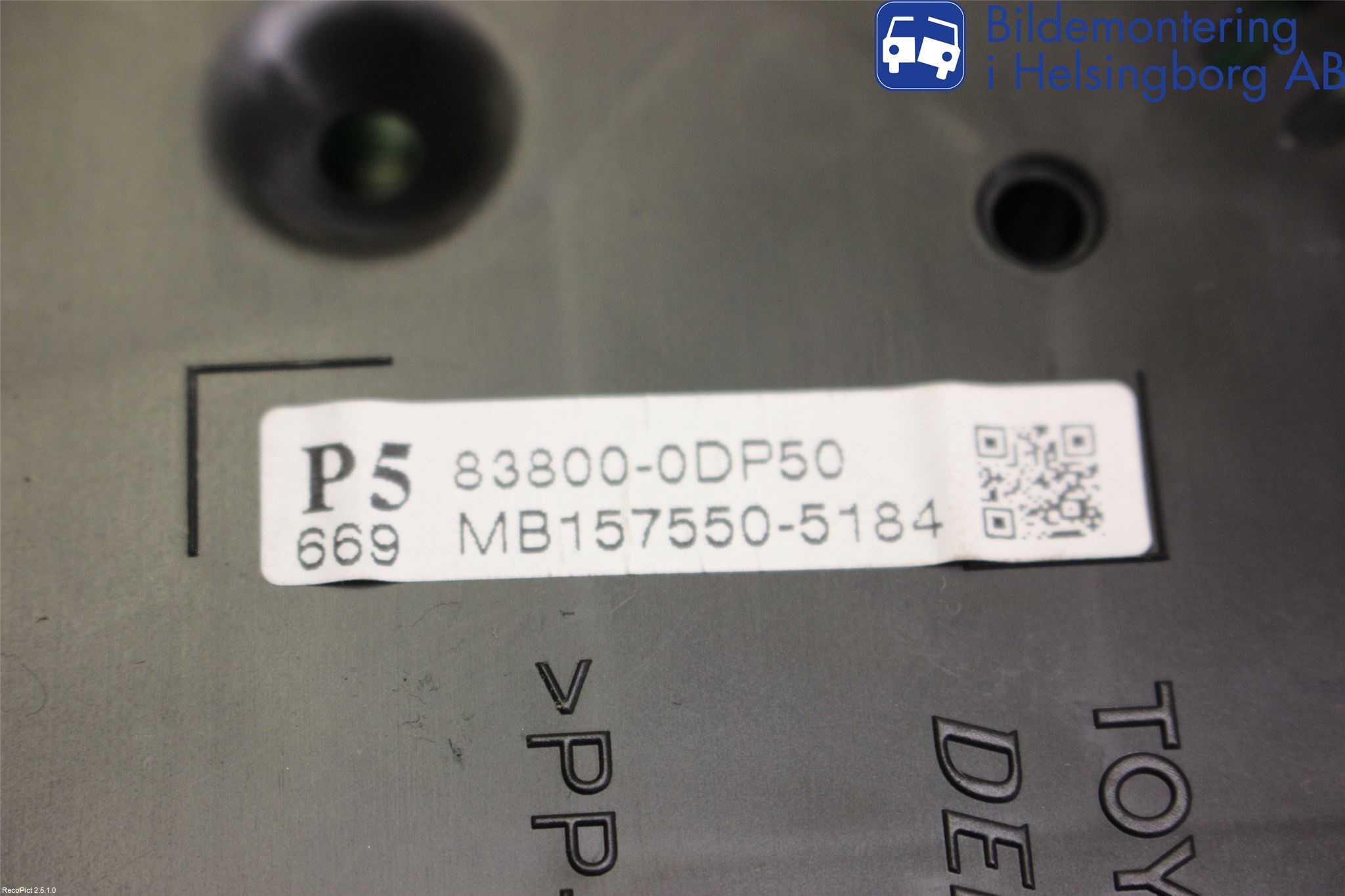Toyota YARIS XP130 12-14 Instrument Komb