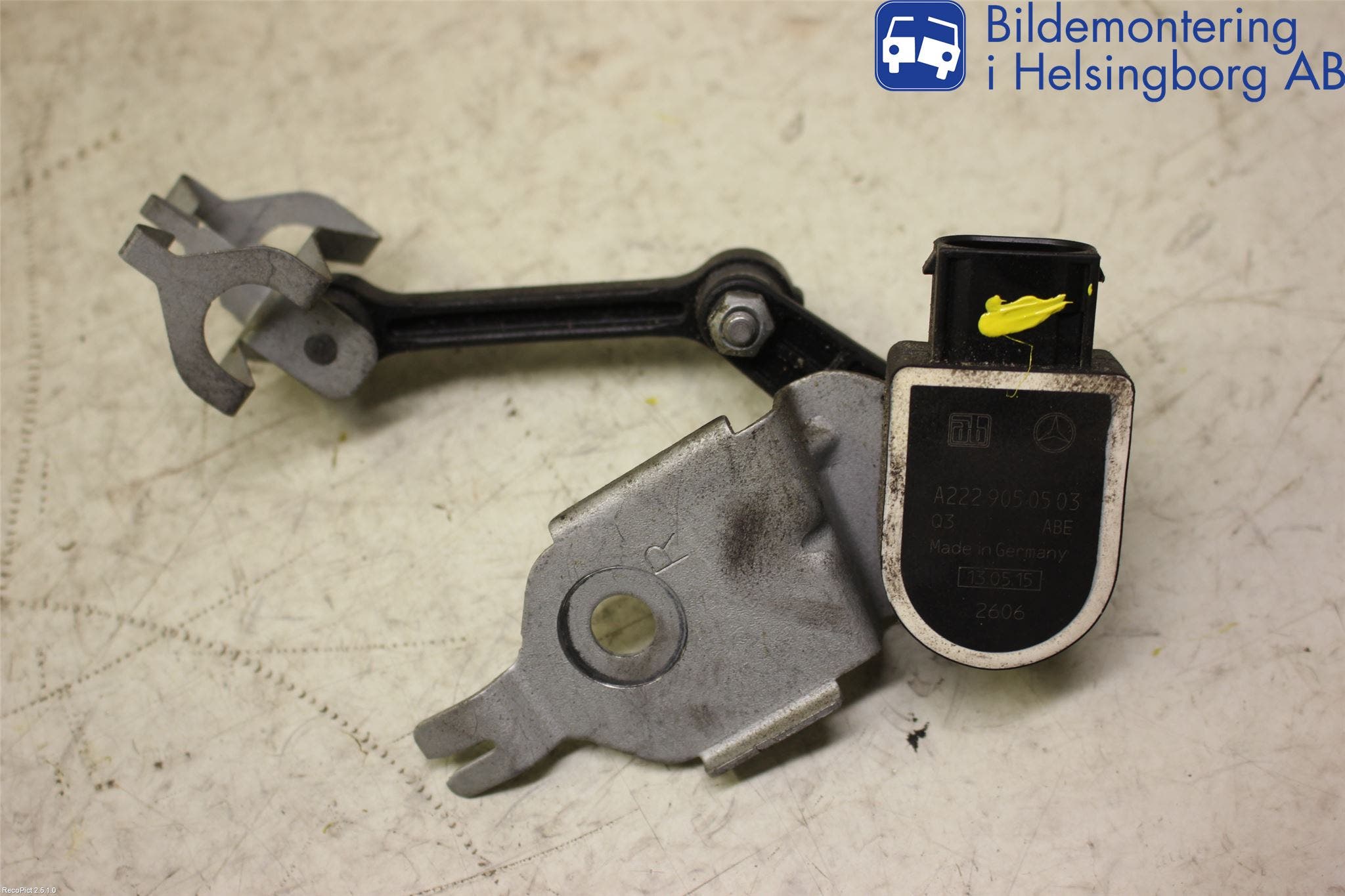 Mercedes-Benz MB C-KLASS (W205) 14-21 Givare Xenon/Ljushöjdsreglering