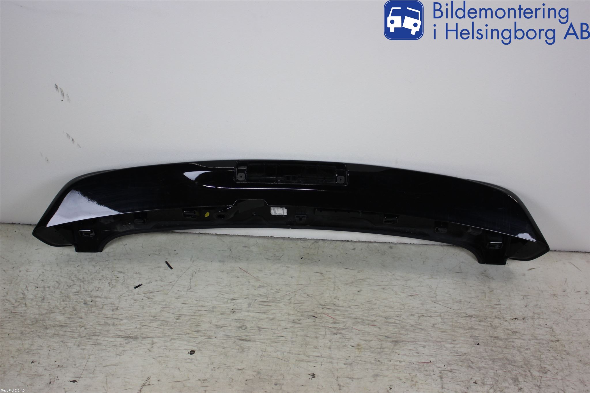 Toyota PRIUS+ ZVW40 12-20 Spoiler Baklucka