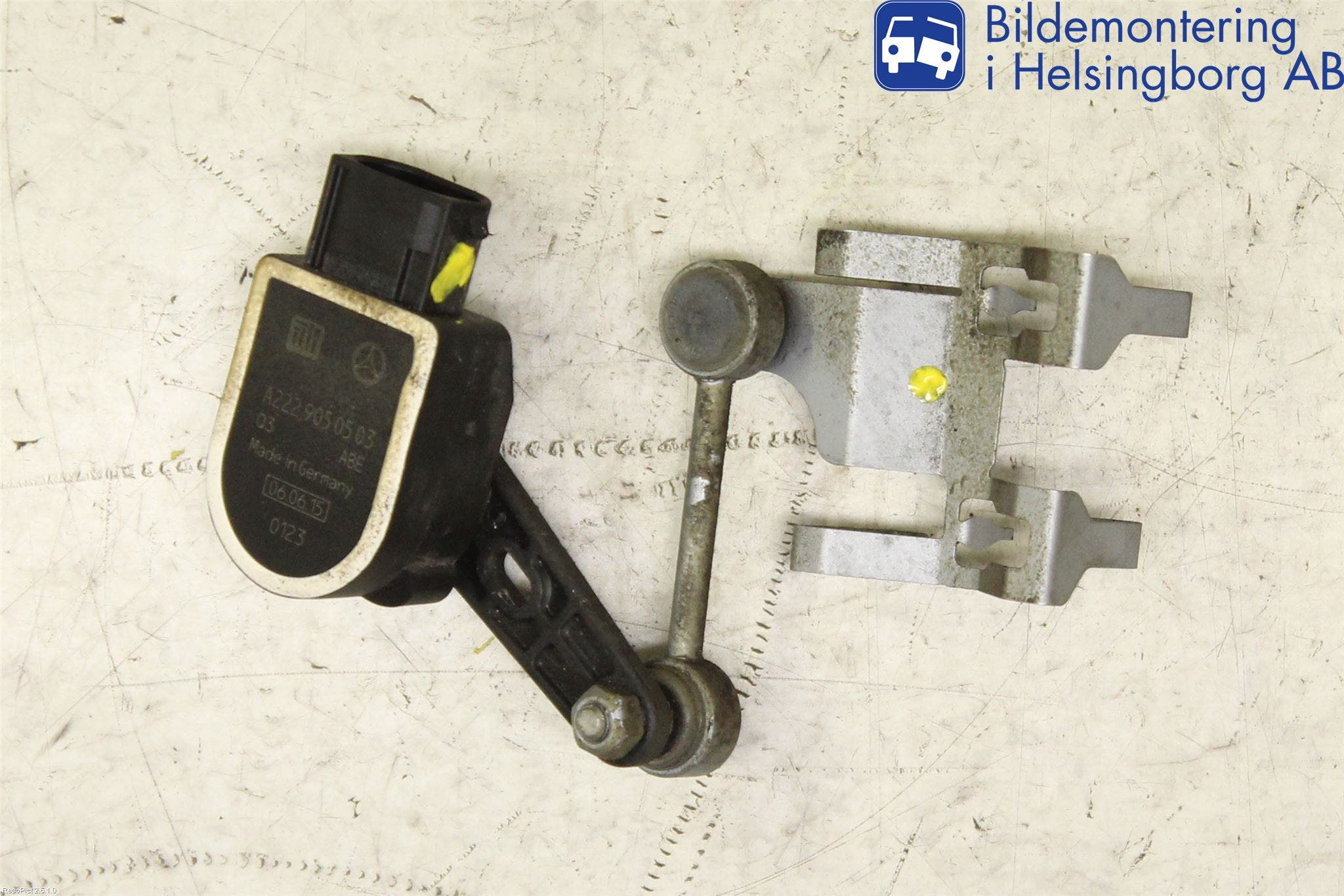 Mercedes-Benz MB C-KLASS (W205) 14-21 Givare Xenon/Ljushöjdsreglering