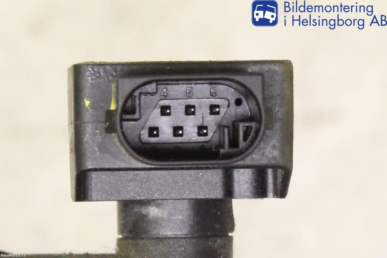 Mercedes-Benz MB C-KLASS (W205) 14-21 Givare Xenon/Ljushöjdsreglering