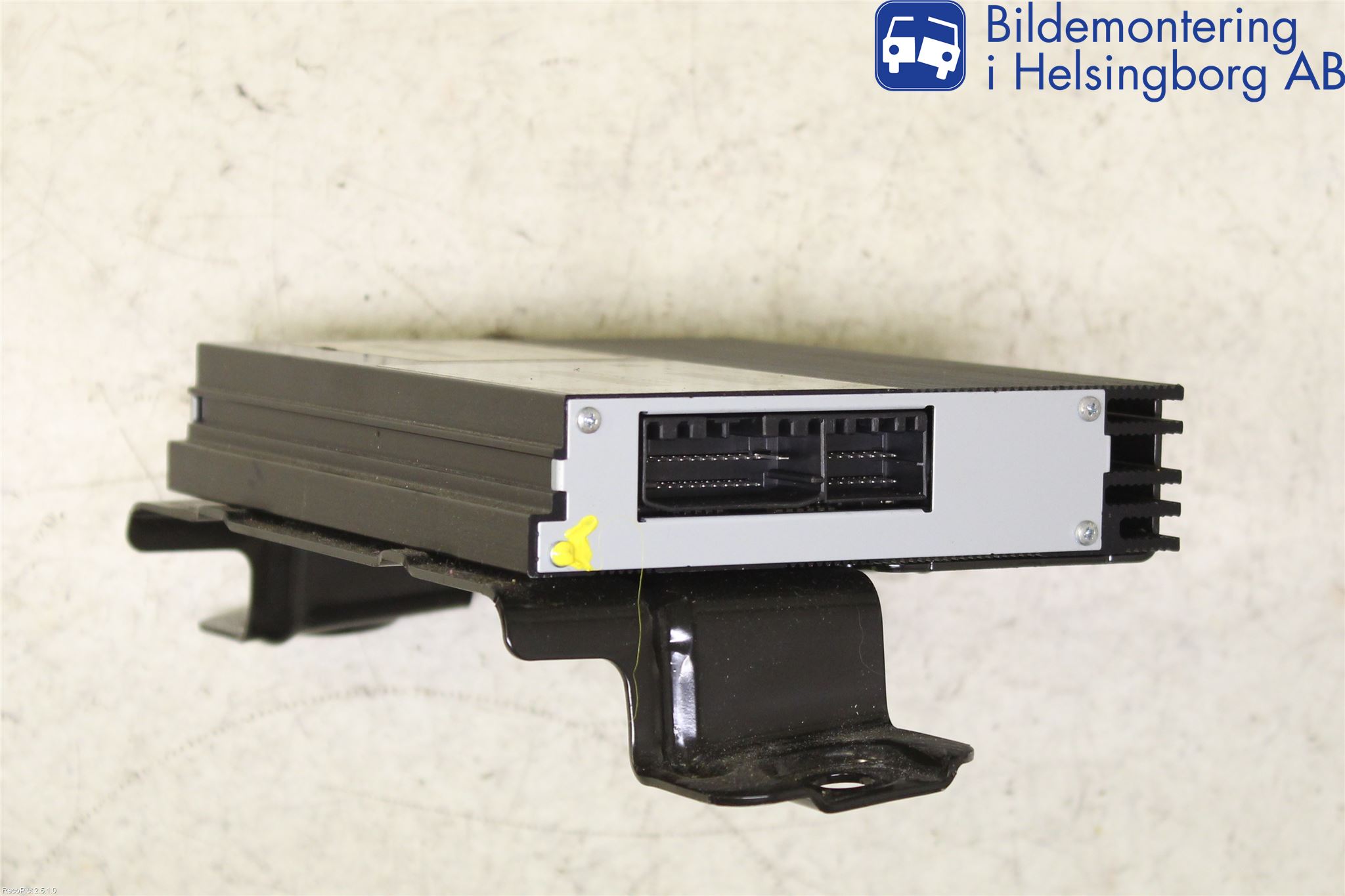 Fiat FREEMONT Radio-Stereo Förstärkare