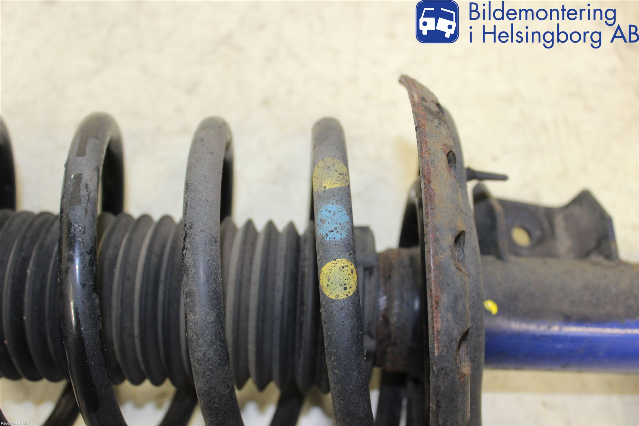 Volvo S80 07-13 Fjäderben Fram Vänster