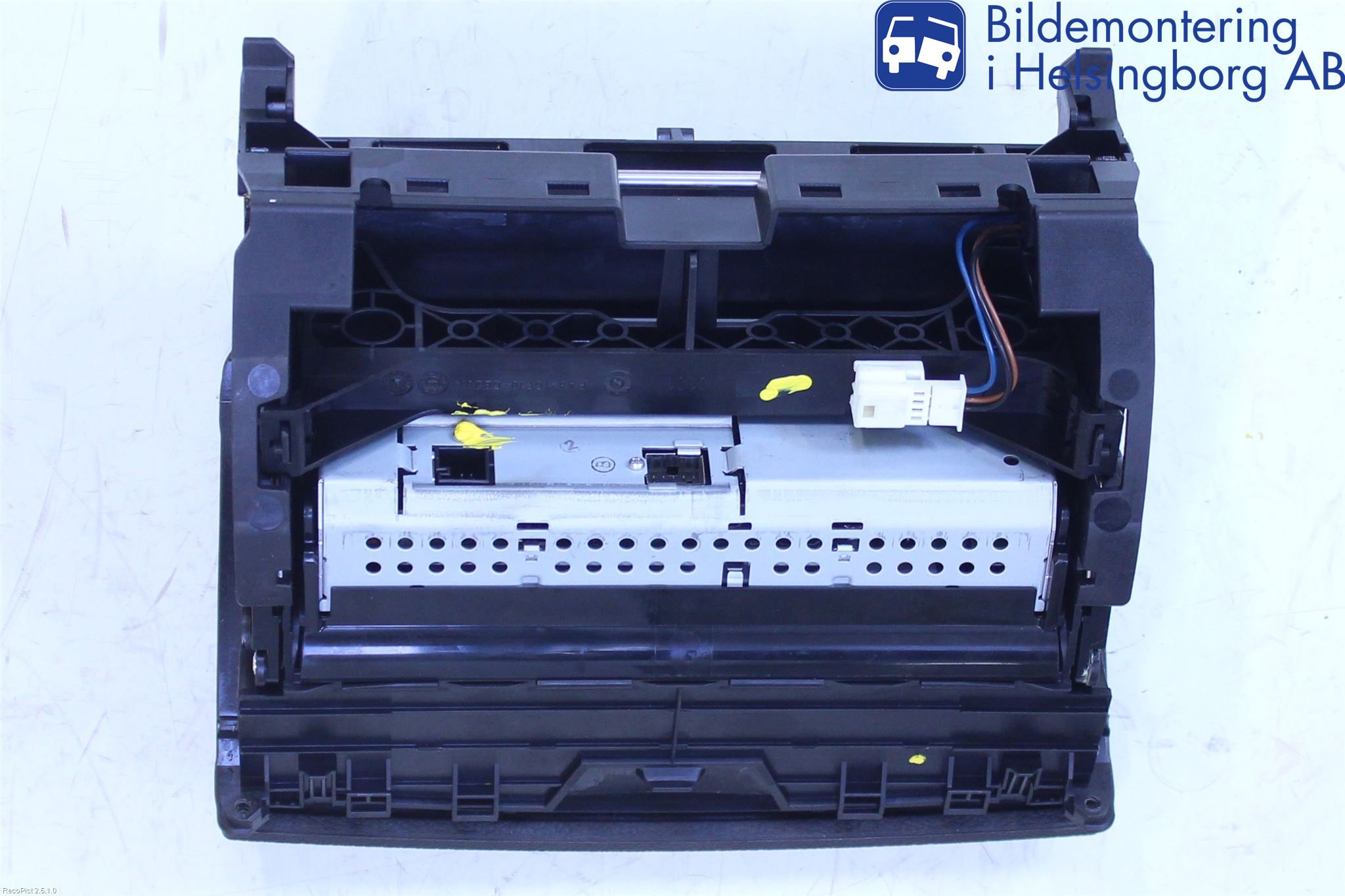 Mercedes-Benz MB C-KLASS (W204) 07-15 Kontrolldisplay