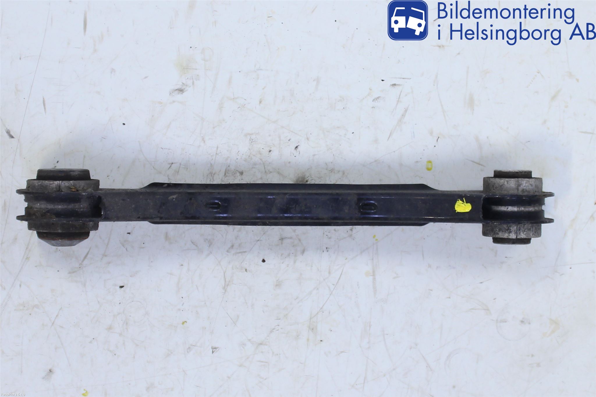 BMW 1 F20/F21 11-19 Bärarm Bak Övre Vänster