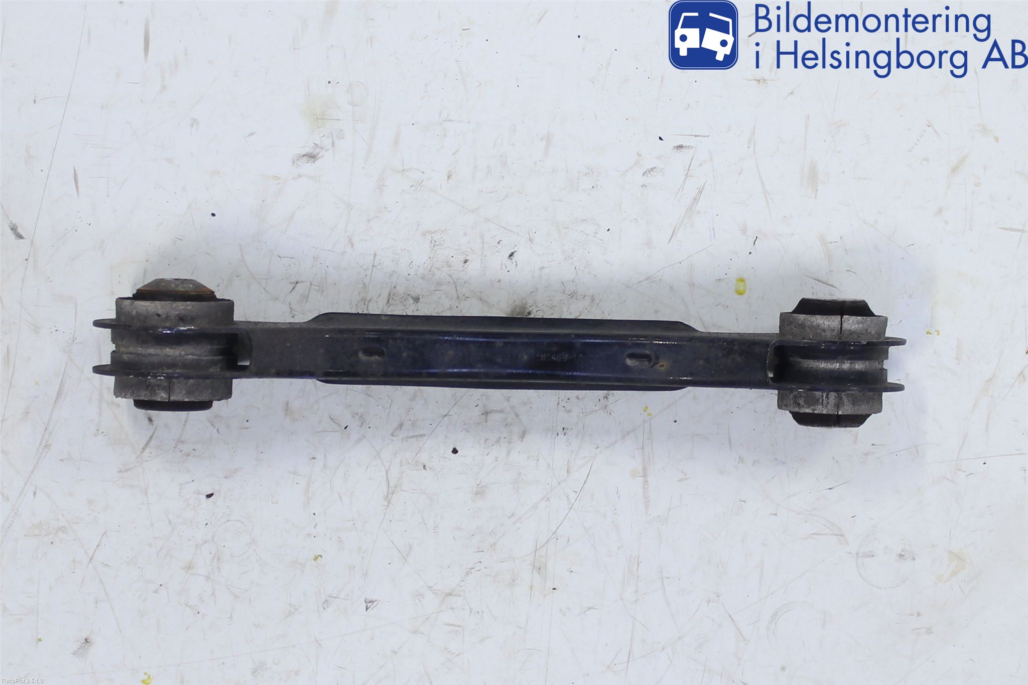 BMW 1 F20/F21 11-19 Bärarm Bak Övre Vänster