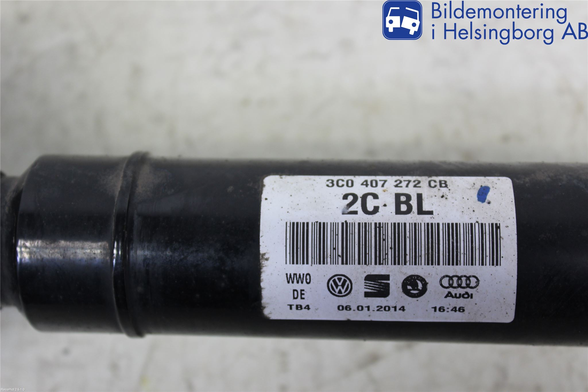 Skoda SUPERB 09-15 Drivaxel Fram Höger