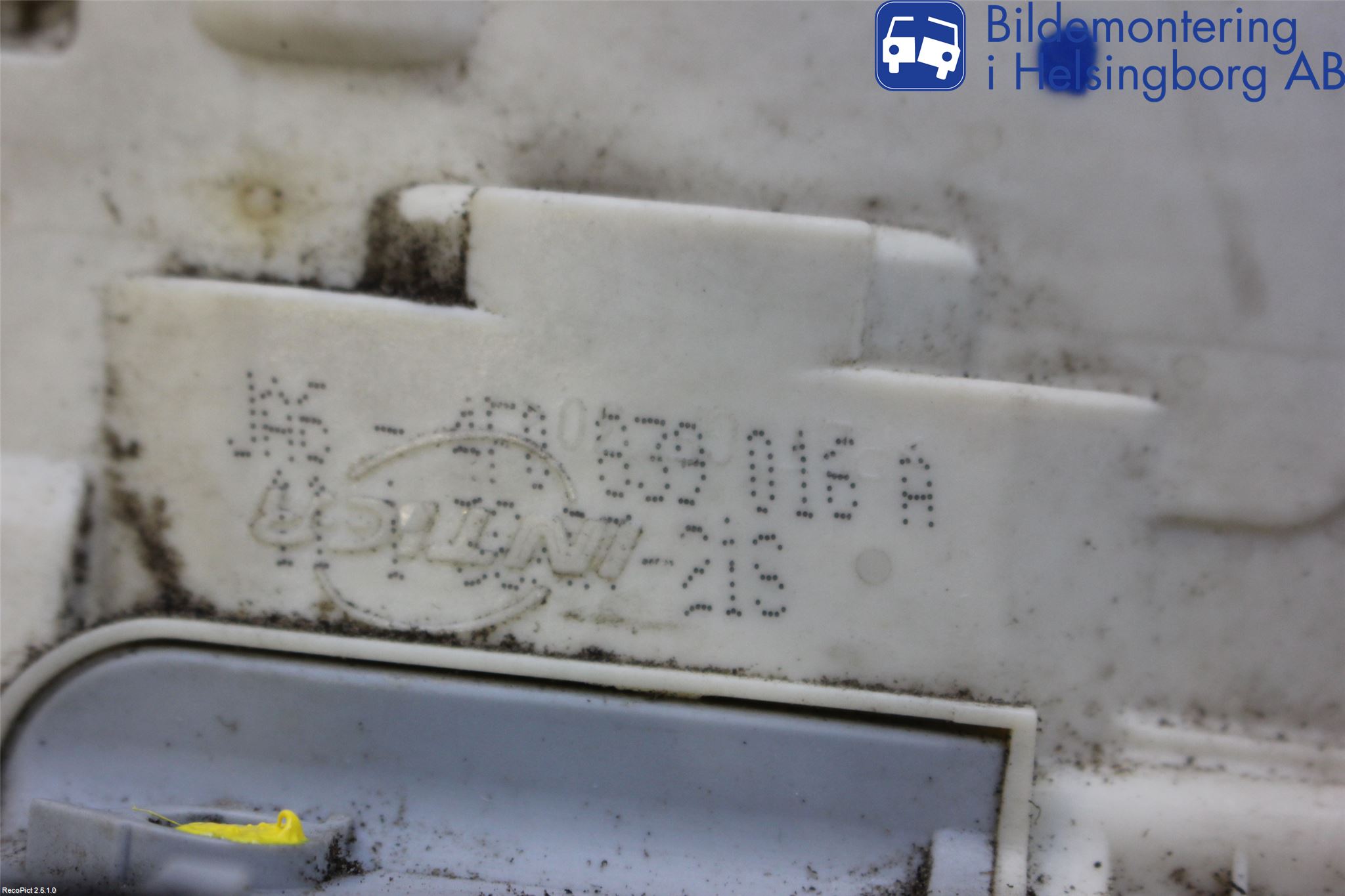 Audi A6/S6     05-11 Centrallåsmotor Höger