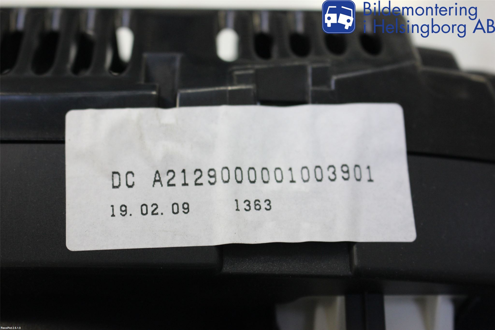 Mercedes-Benz MB E-KLASS (W212) 09-16 Instrument Komb