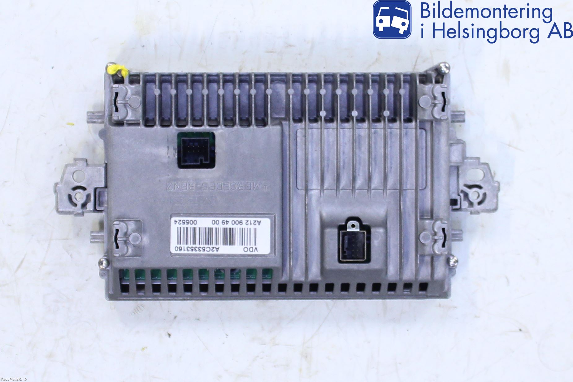 Mercedes-Benz MB E-KLASS (W212) 09-16 Kontrolldisplay