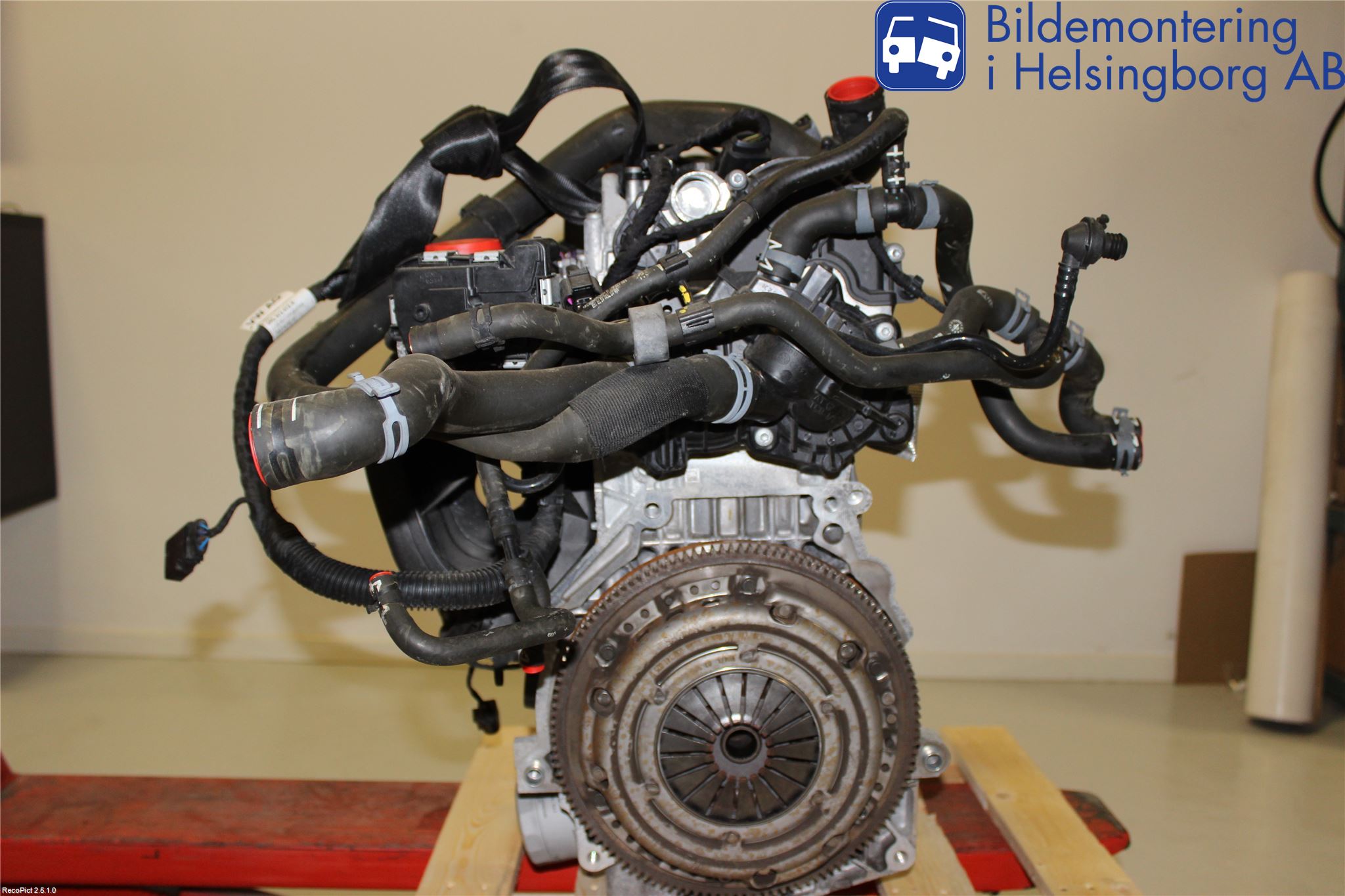 Volkswagen VW UP! / E-UP! Motor Bensin