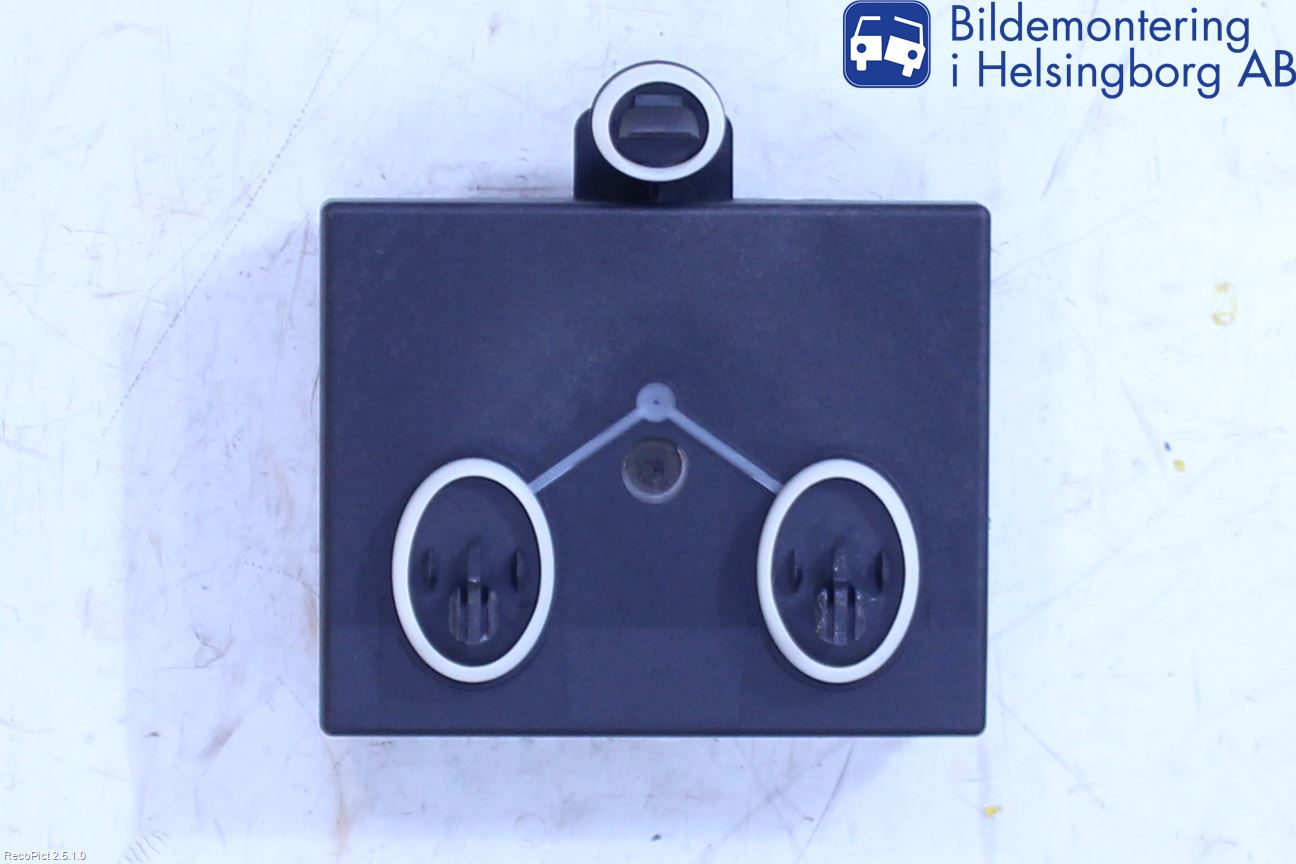 Volkswagen VW PASSAT 15-19 Styrenhet Dörr