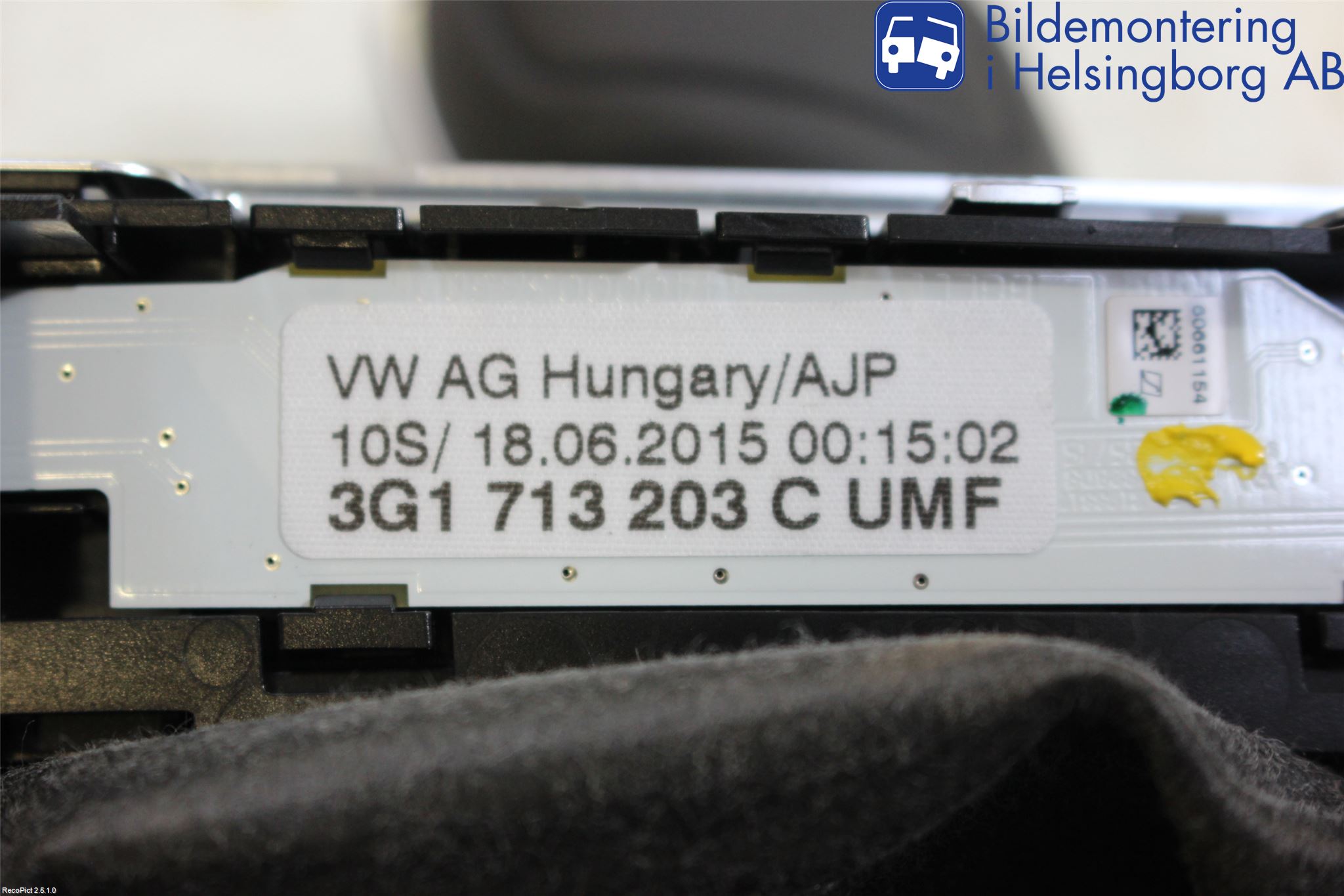 Volkswagen VW PASSAT 15-19 Växelspaksdamask