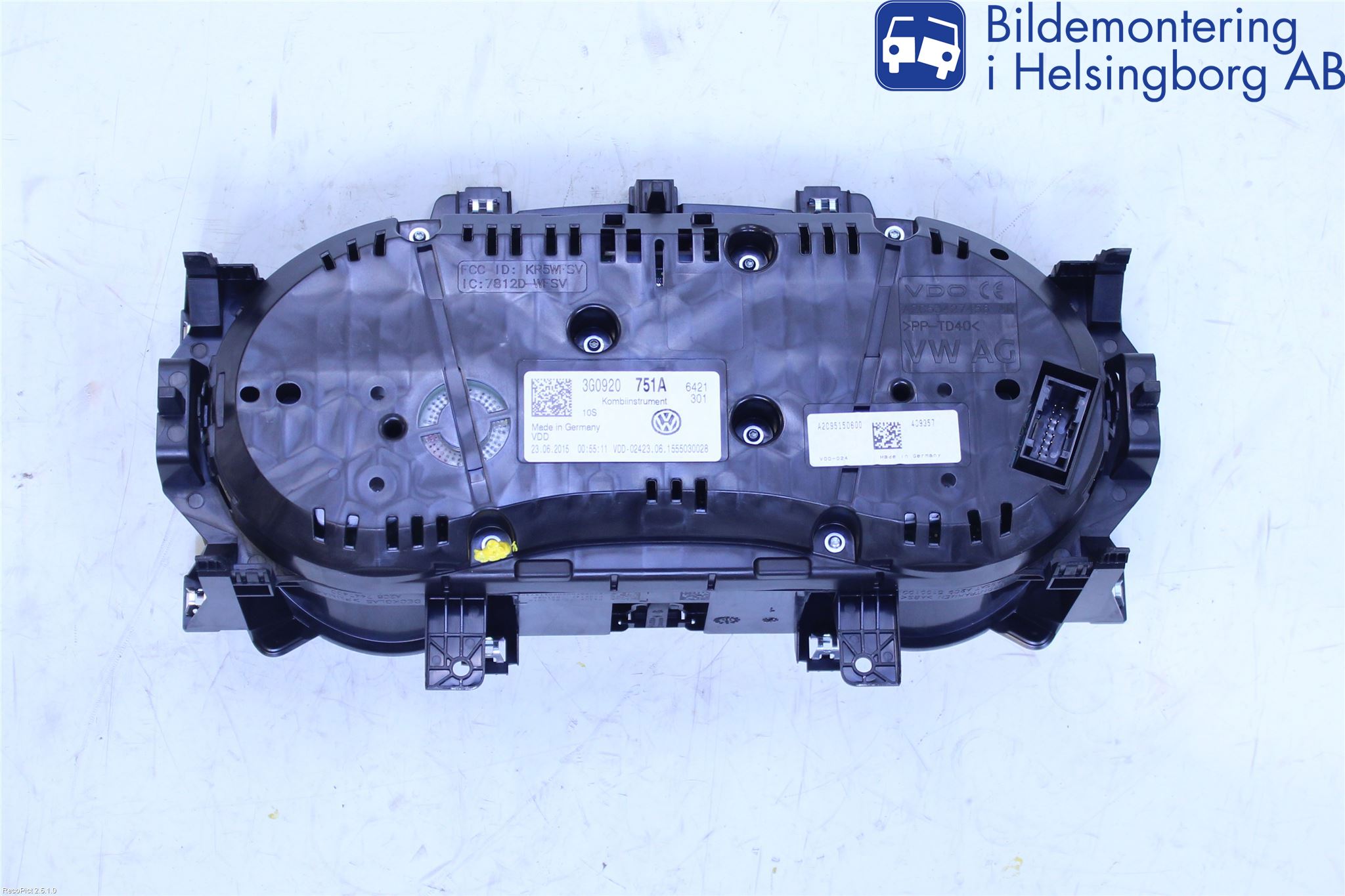 Volkswagen VW PASSAT 15-19 Instrument Komb