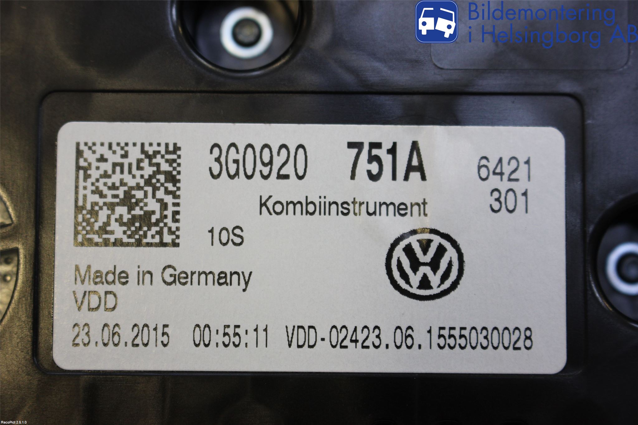 Volkswagen VW PASSAT 15-19 Instrument Komb