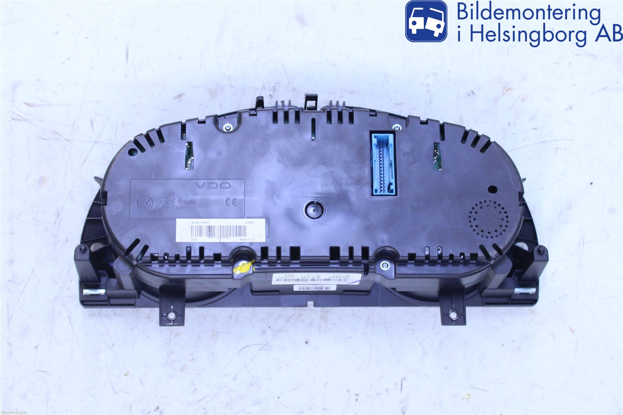 Volkswagen VW PASSAT 15-19 Instrument Komb