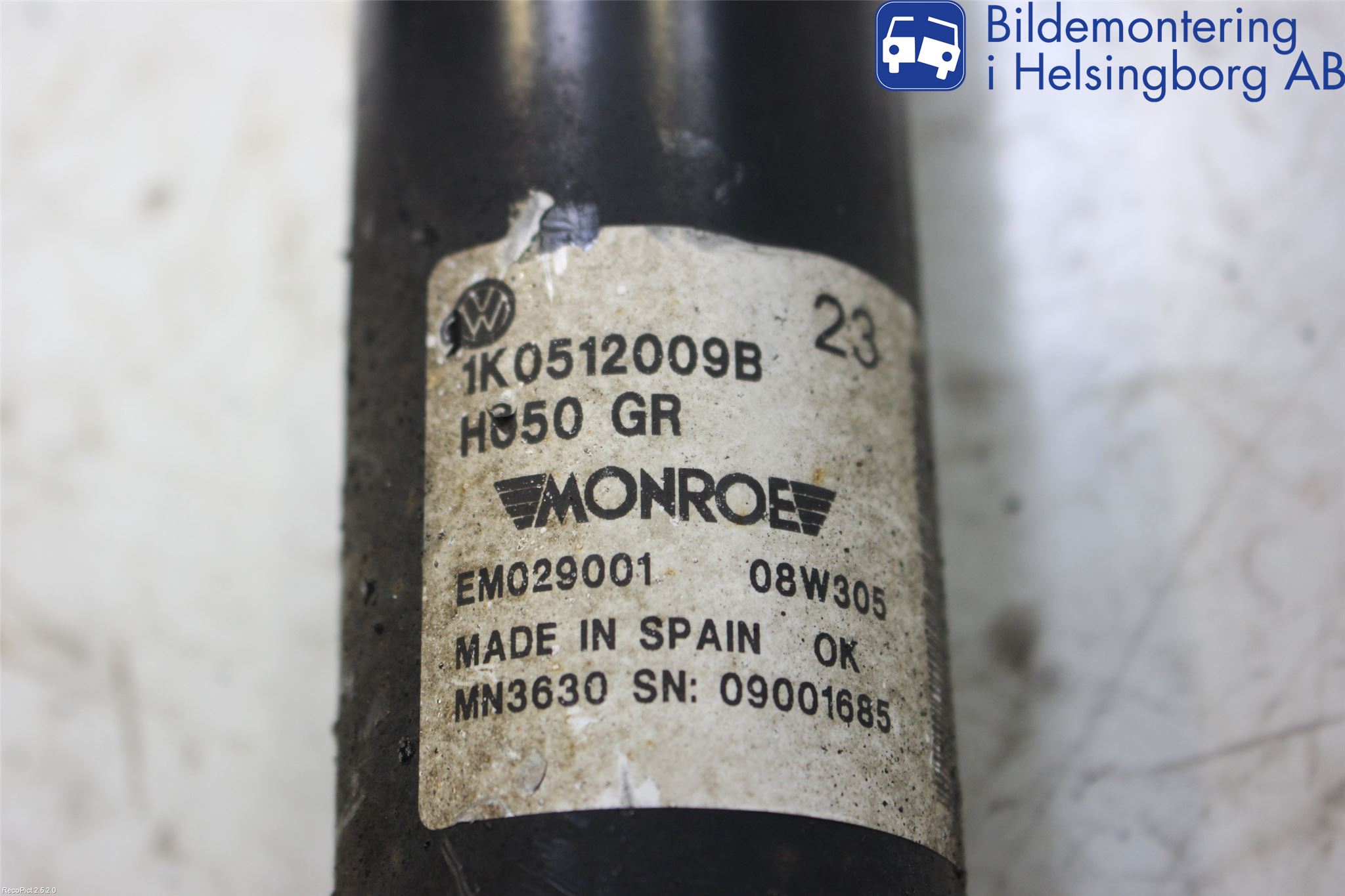 Volkswagen VW SCIROCCO 09-17 Stötdämpare Bak