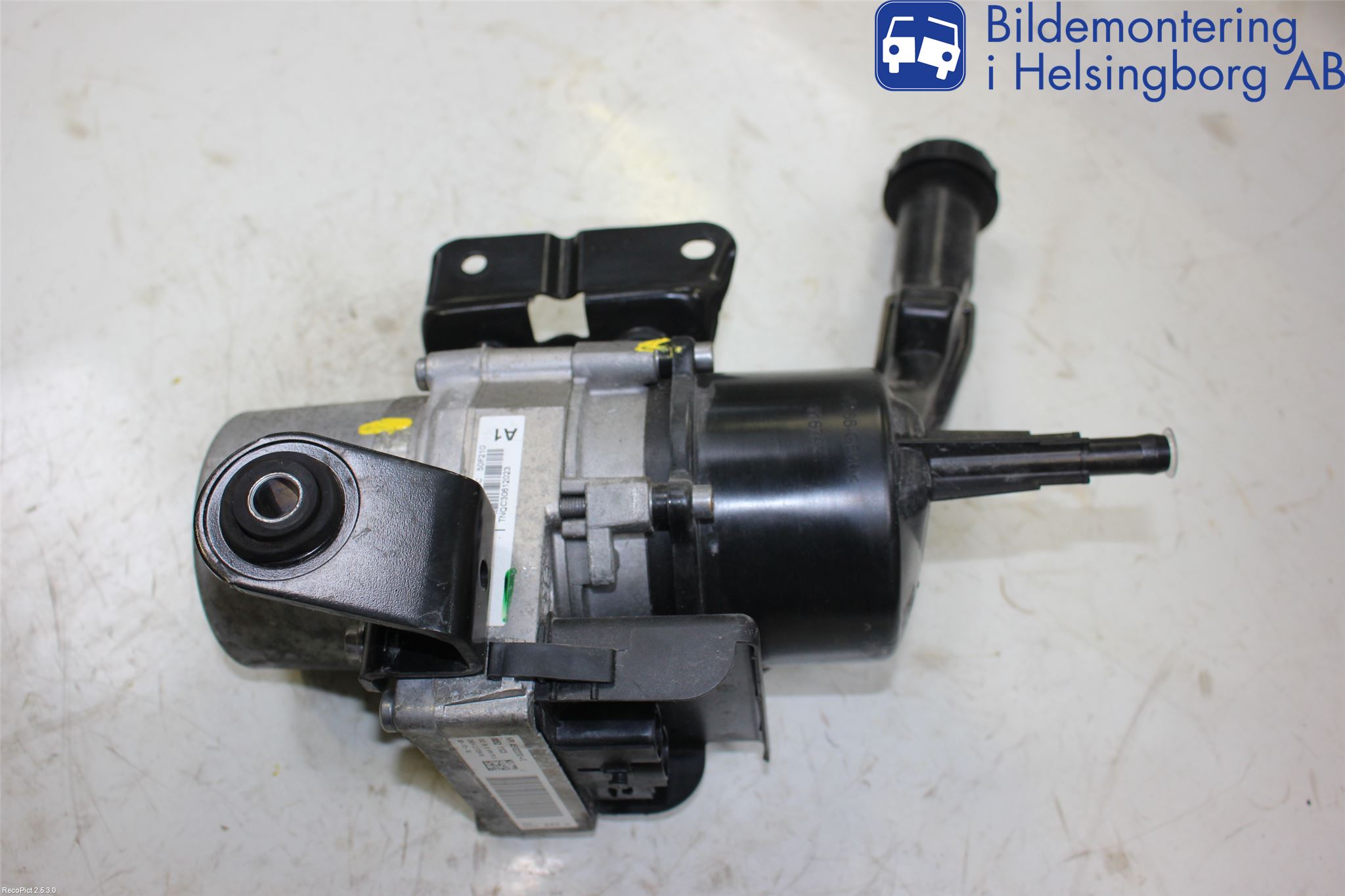 Peugeot PARTNER 08-15 Styrservo Pump Elektrisk