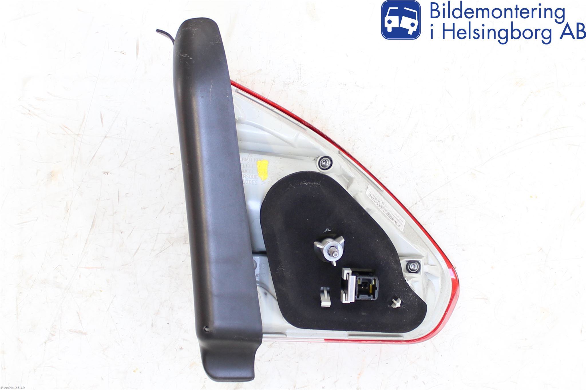 Peugeot 2008 13-20 Bakljus Lucka Hö