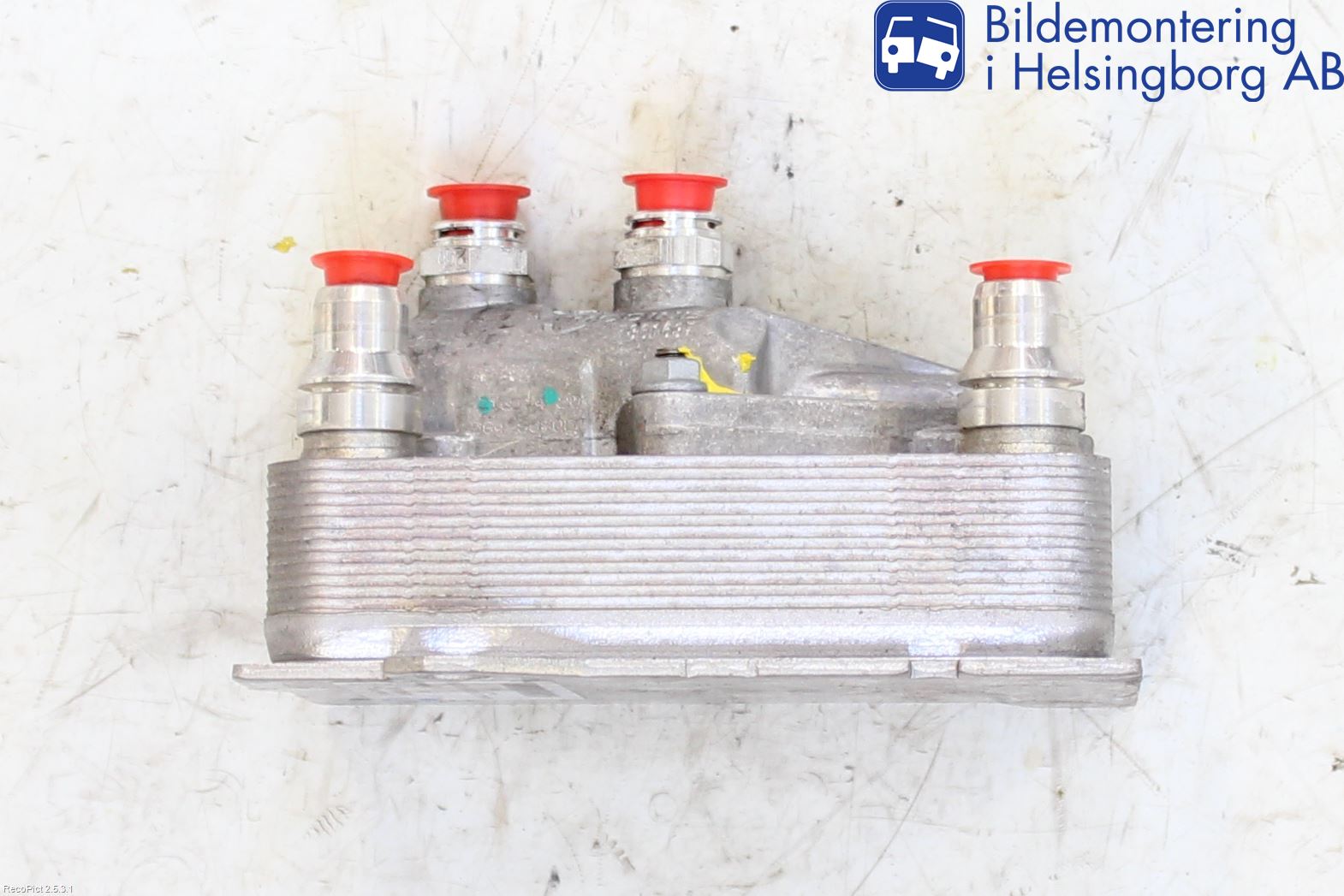 Mercedes-Benz MB C-KLASS (W205) 14-21 Oljekylare Automat