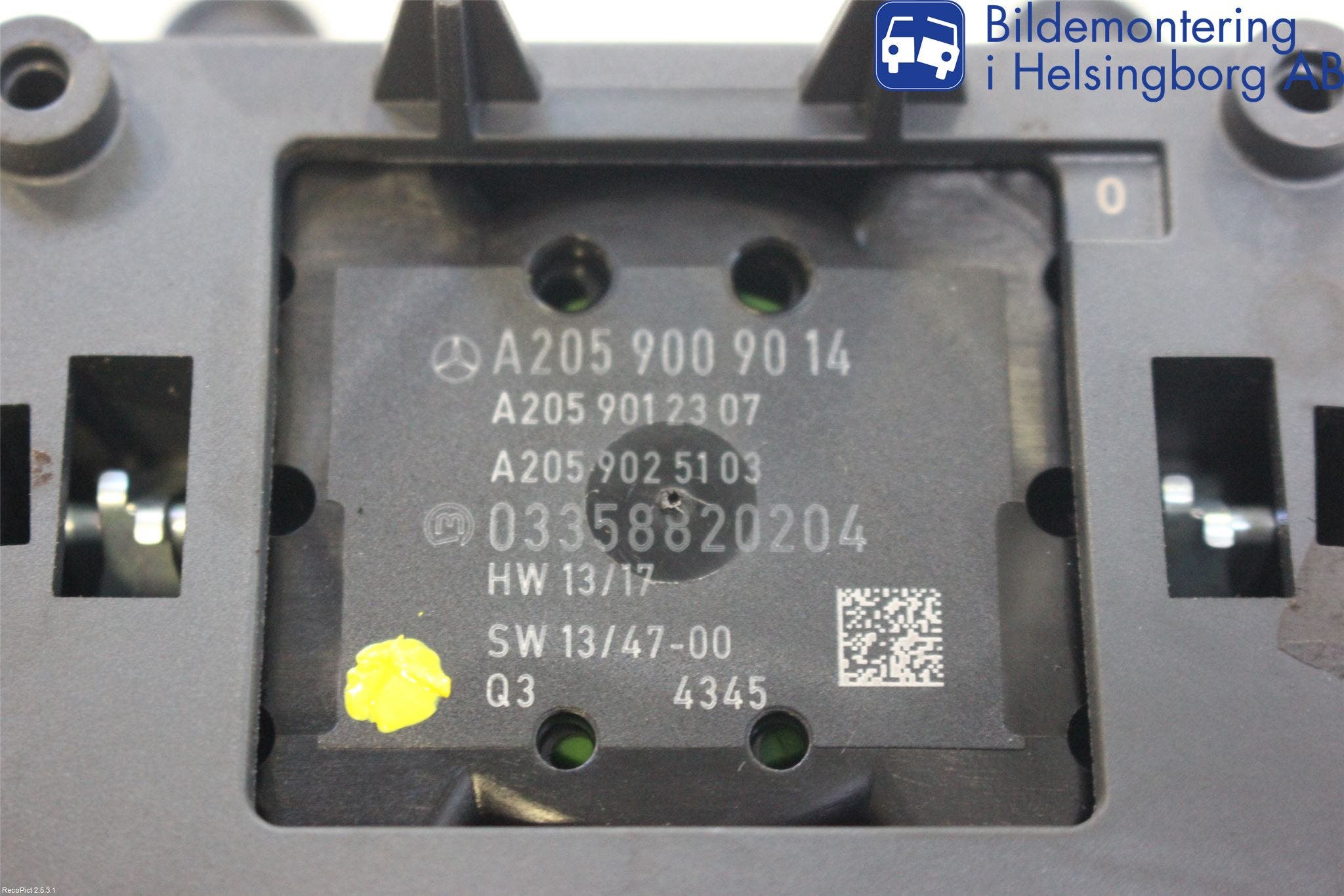 Mercedes-Benz MB C-KLASS (W205) 14-21 Strömställare Färddator