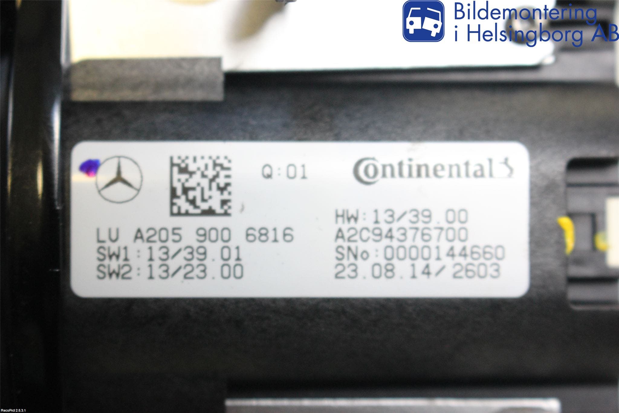 Mercedes-Benz MB C-KLASS (W205) 14-21 Strömställare Färddator